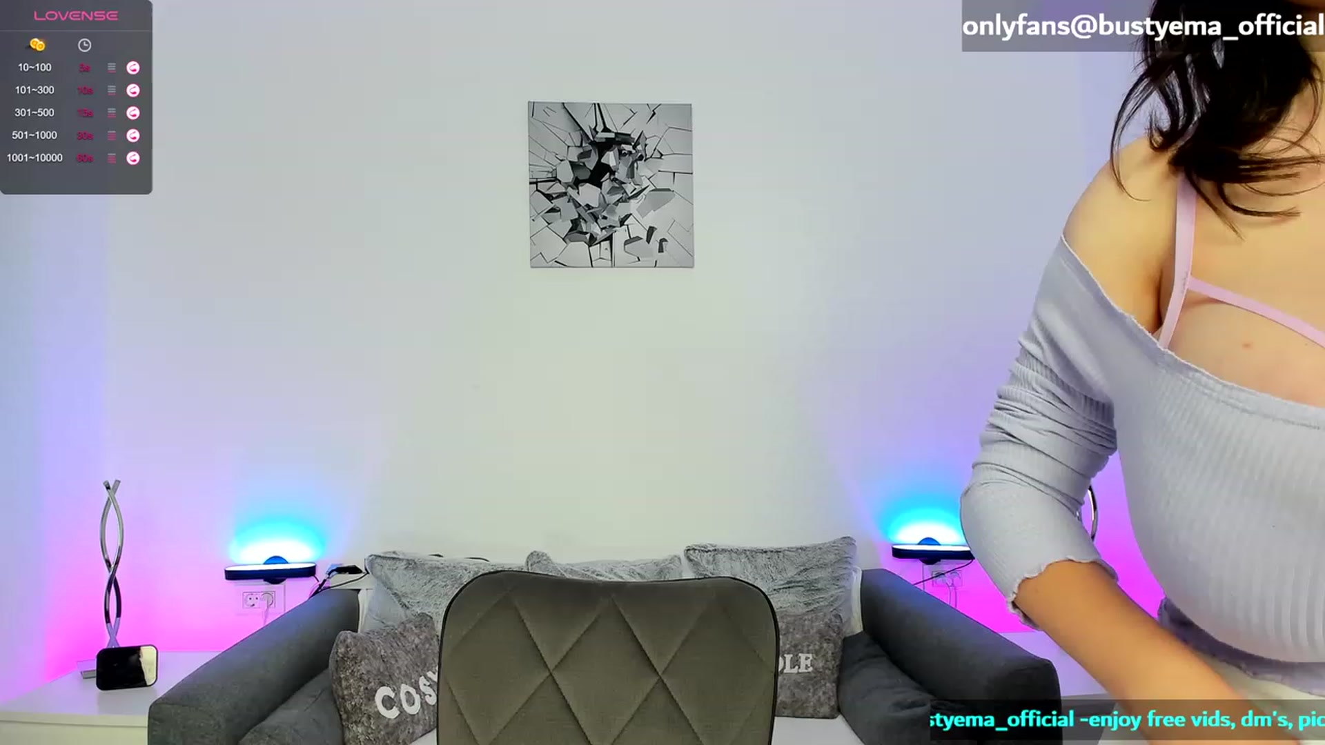 Gallery image thumbnail from Busty_Ema's myfreecams stream on, 09/30/2023, 08:42 image 2 of 20