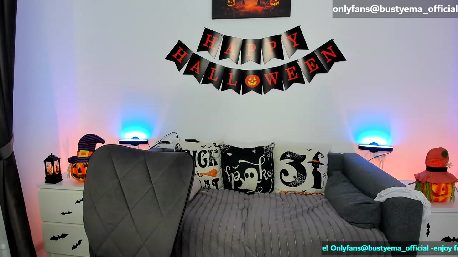 Gallery image thumbnail from Busty_Ema's myfreecams stream on, 10/20/2023, 19:53 image 17 of 20
