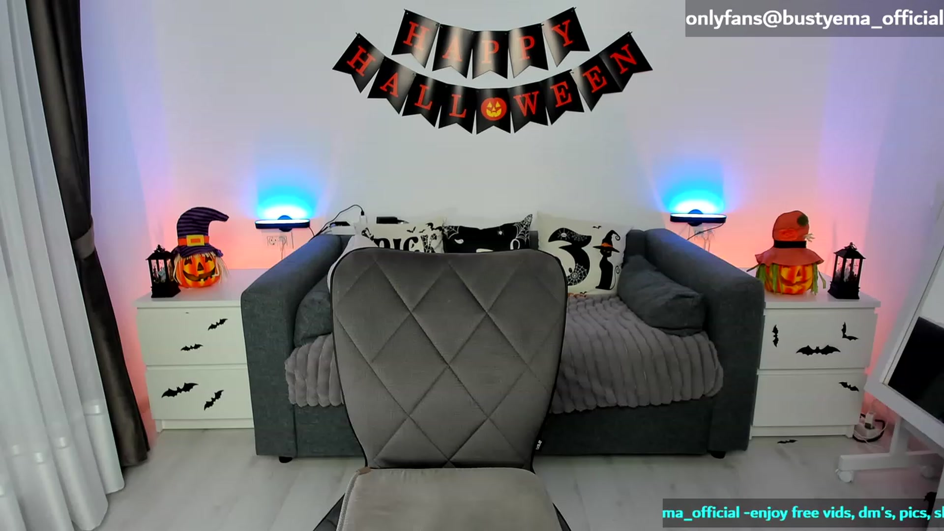 Gallery image thumbnail from Busty_Ema's myfreecams stream on, 10/22/2023, 06:44 image 18 of 20