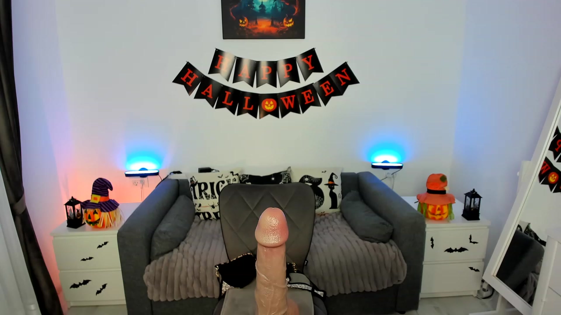 Gallery image thumbnail from Busty_Ema's myfreecams stream on, 10/26/2023, 20:49 image 15 of 20