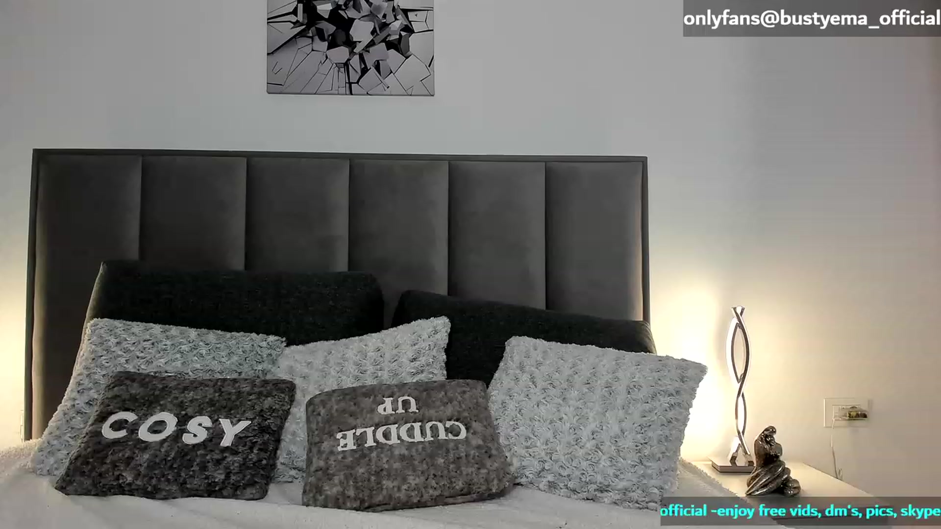 Gallery image thumbnail from Busty_Ema's myfreecams stream on, 11/02/2023, 20:16 image 1 of 20