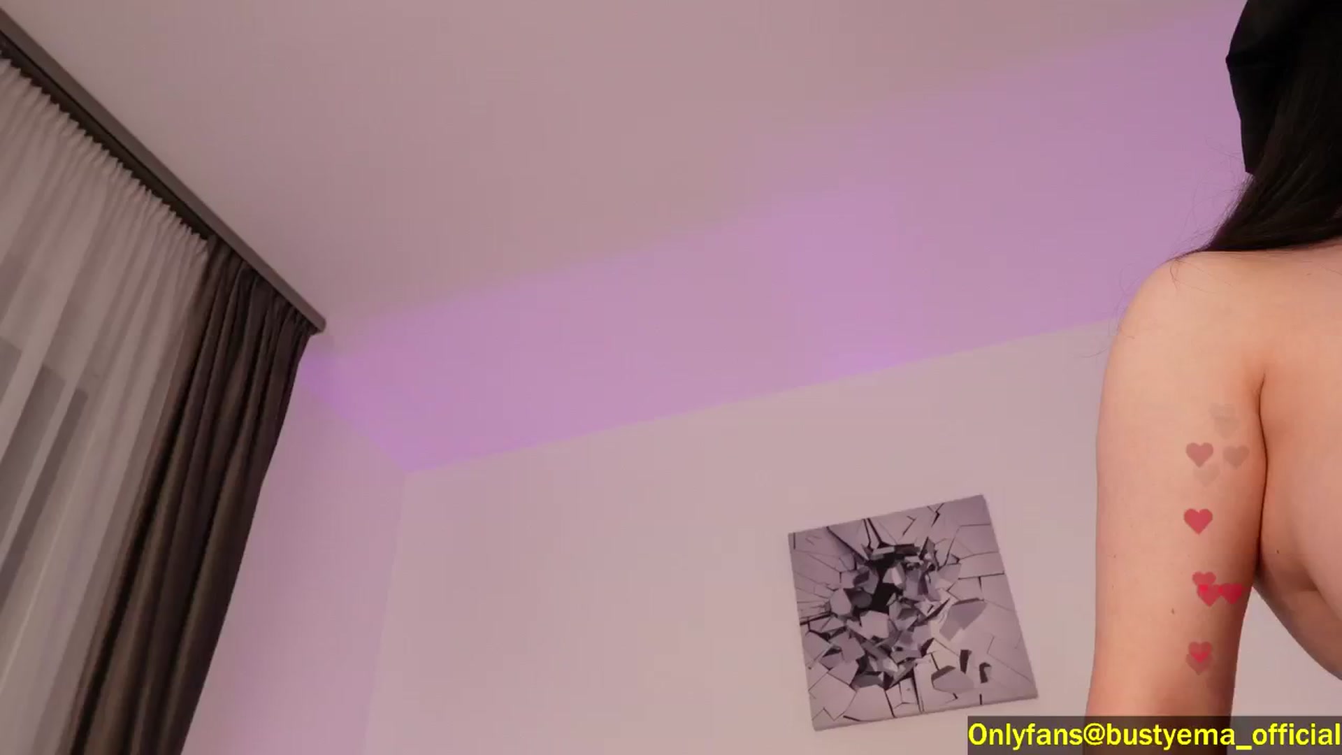 Gallery image thumbnail from Busty_Ema's myfreecams stream on, 10/20/2024, 08:14 image 12 of 20