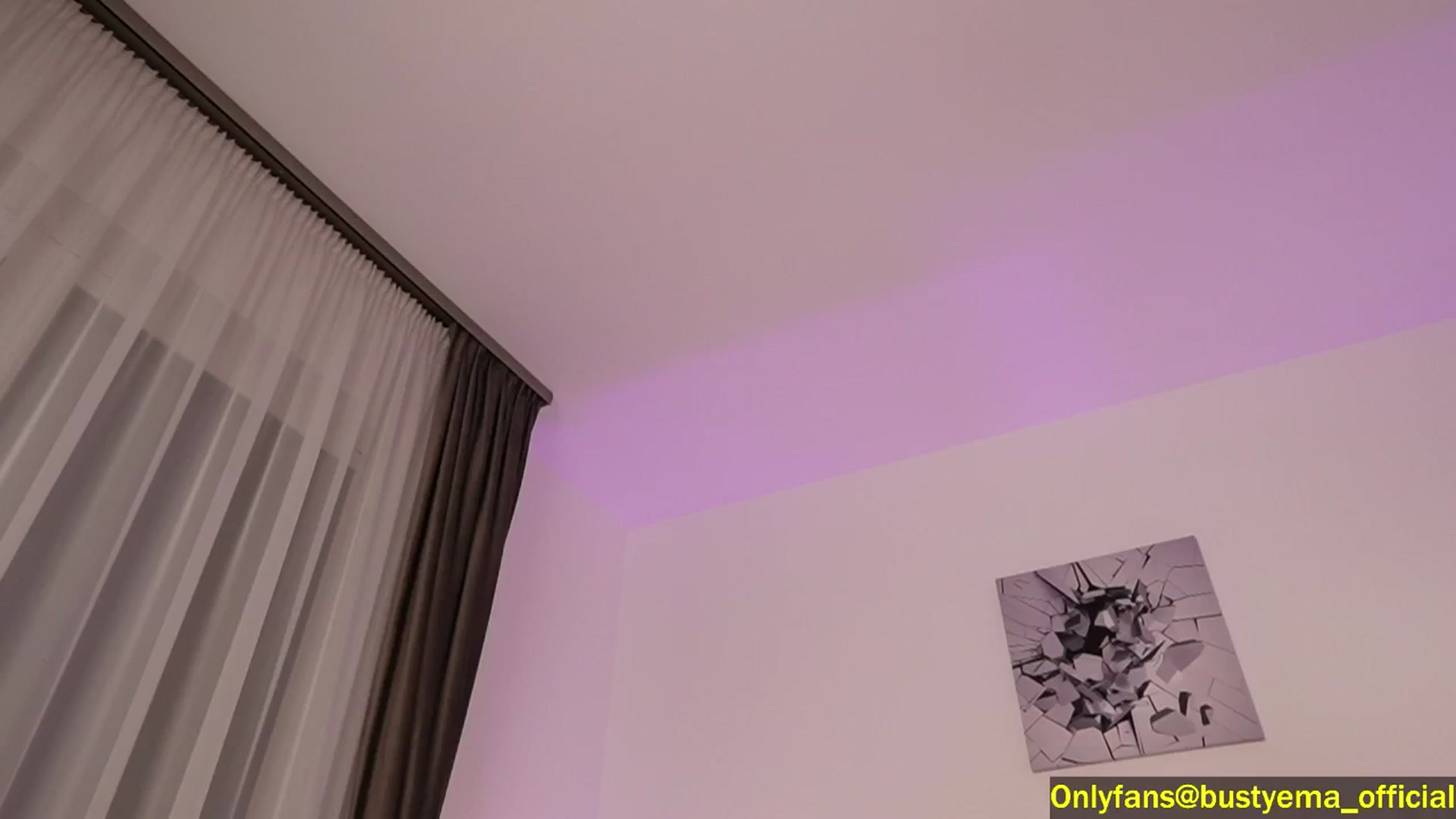 Gallery image thumbnail from Busty_Ema's myfreecams stream on, 10/27/2024, 08:11 image 6 of 20