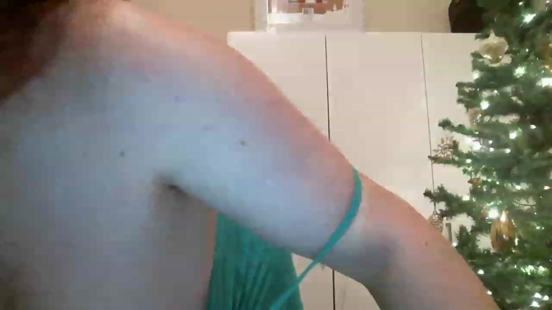 Gallery image thumbnail from Busty_Girl00's myfreecams stream on, 12/21/2022, 17:22 image 9 of 20