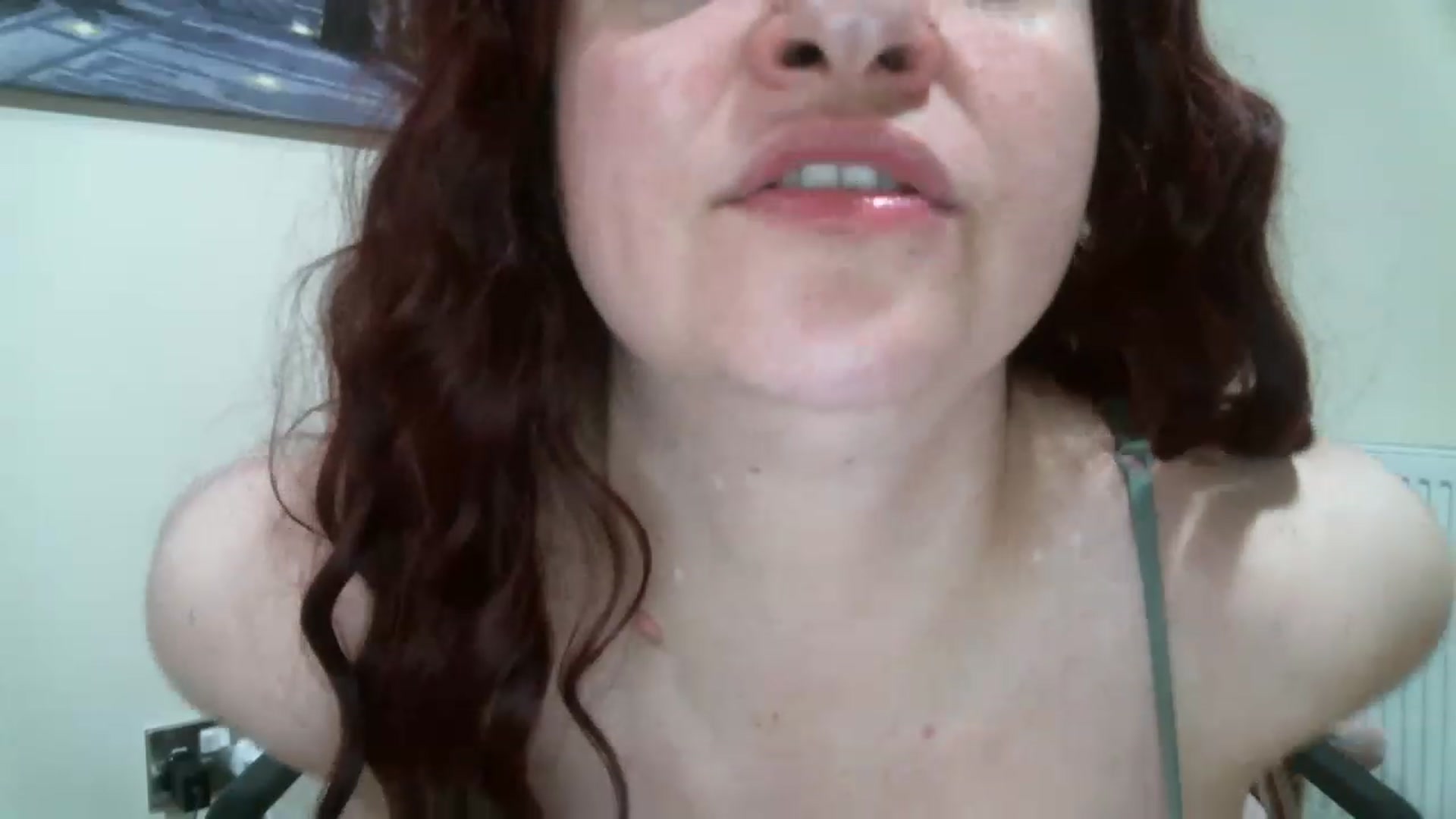 Gallery image thumbnail from Busty_Girl00's myfreecams stream on, 12/30/2022, 22:07 image 9 of 20