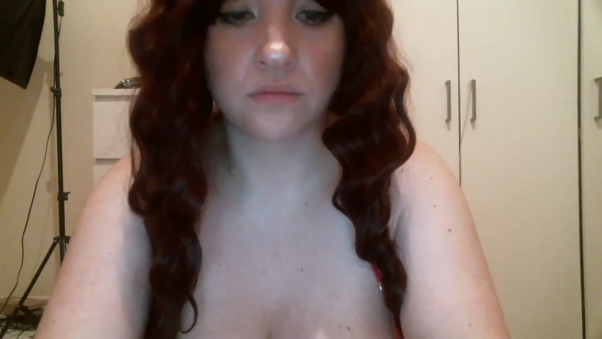 Gallery image thumbnail from Busty_Girl00's myfreecams stream on, 01/10/2023, 11:28 image 12 of 20
