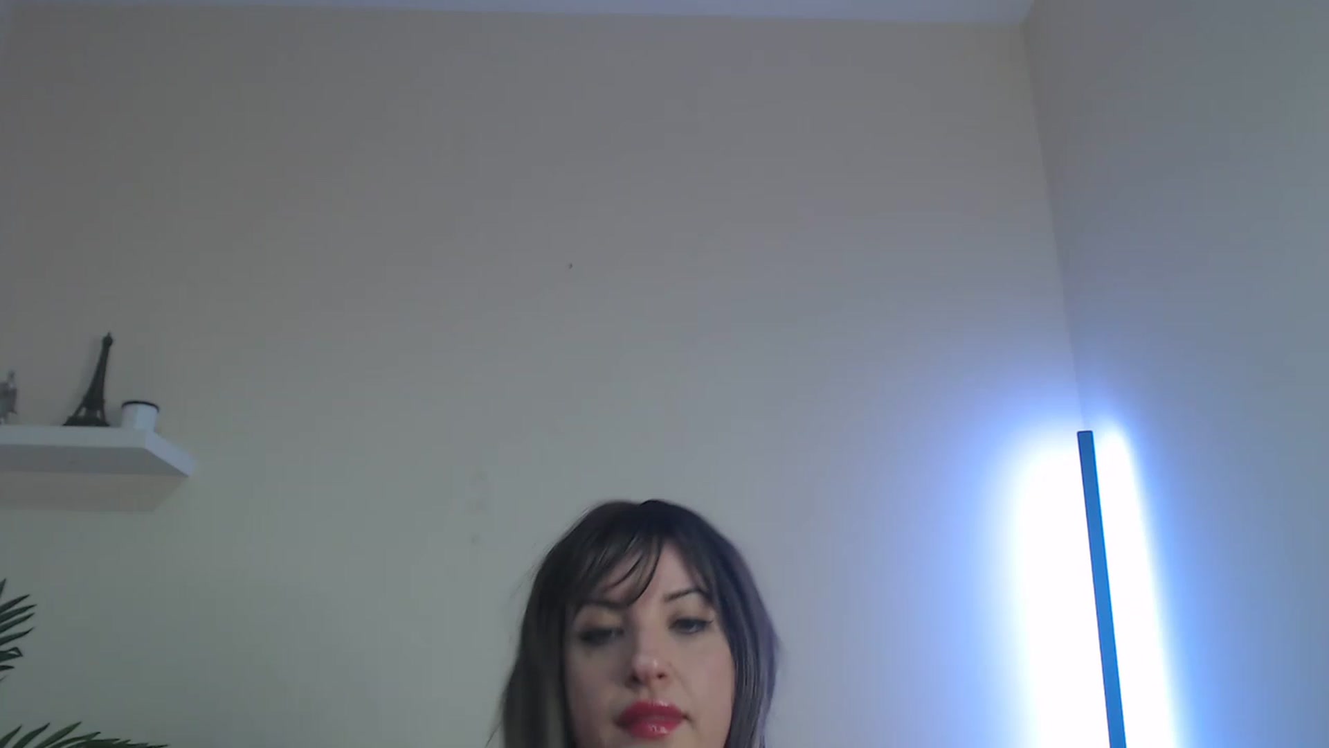 Gallery image thumbnail from Busty_Girl00's myfreecams stream on, 03/29/2023, 21:56 image 12 of 20