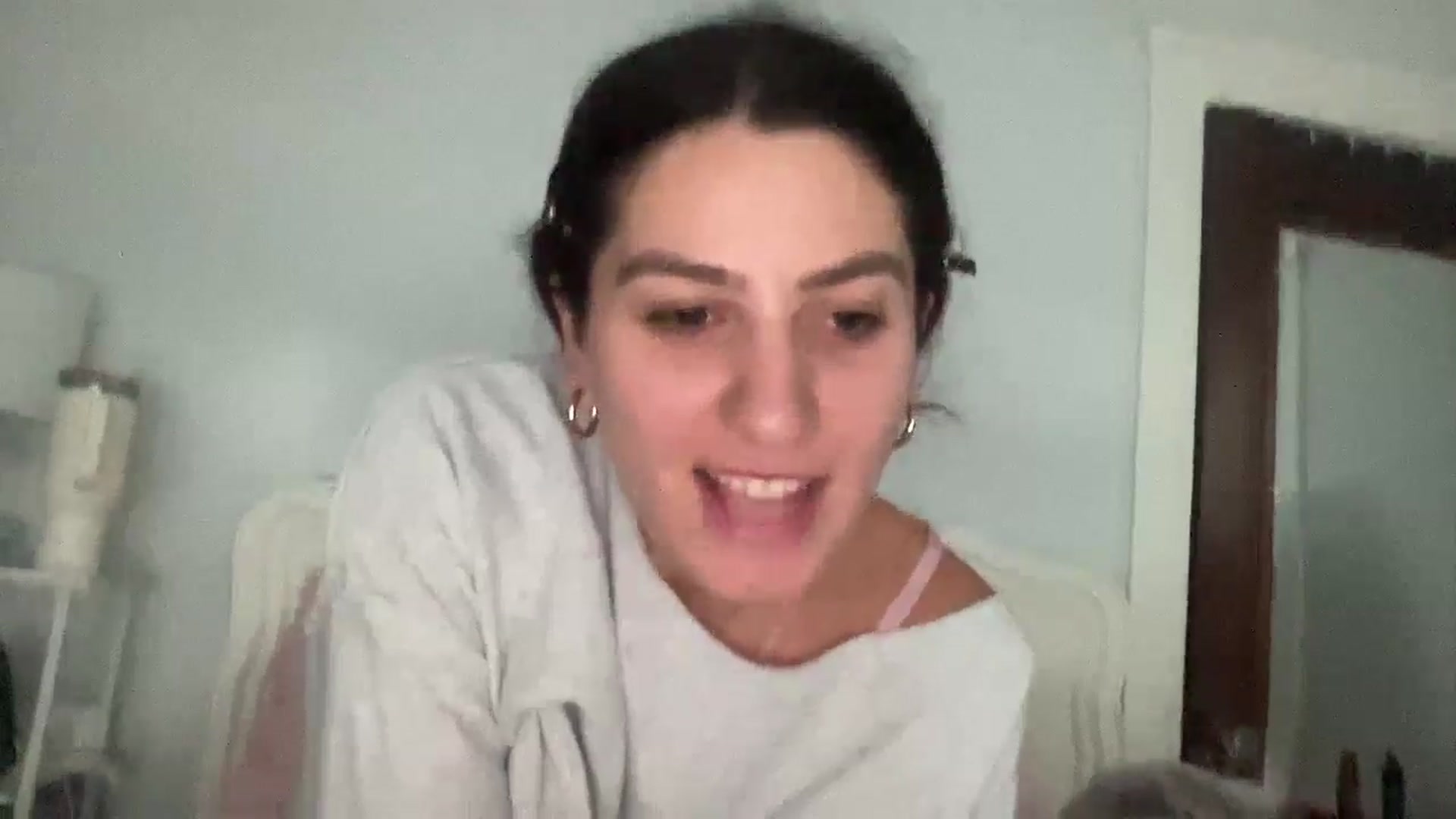 Gallery image thumbnail from Bustybookworm's myfreecams stream on, 11/20/2025, 18:32 image 16 of 20