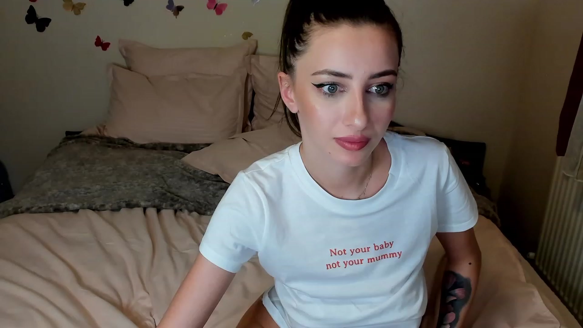 Gallery image thumbnail from Bustykatia's myfreecams stream on, 05/14/2023, 24:21 image 9 of 20