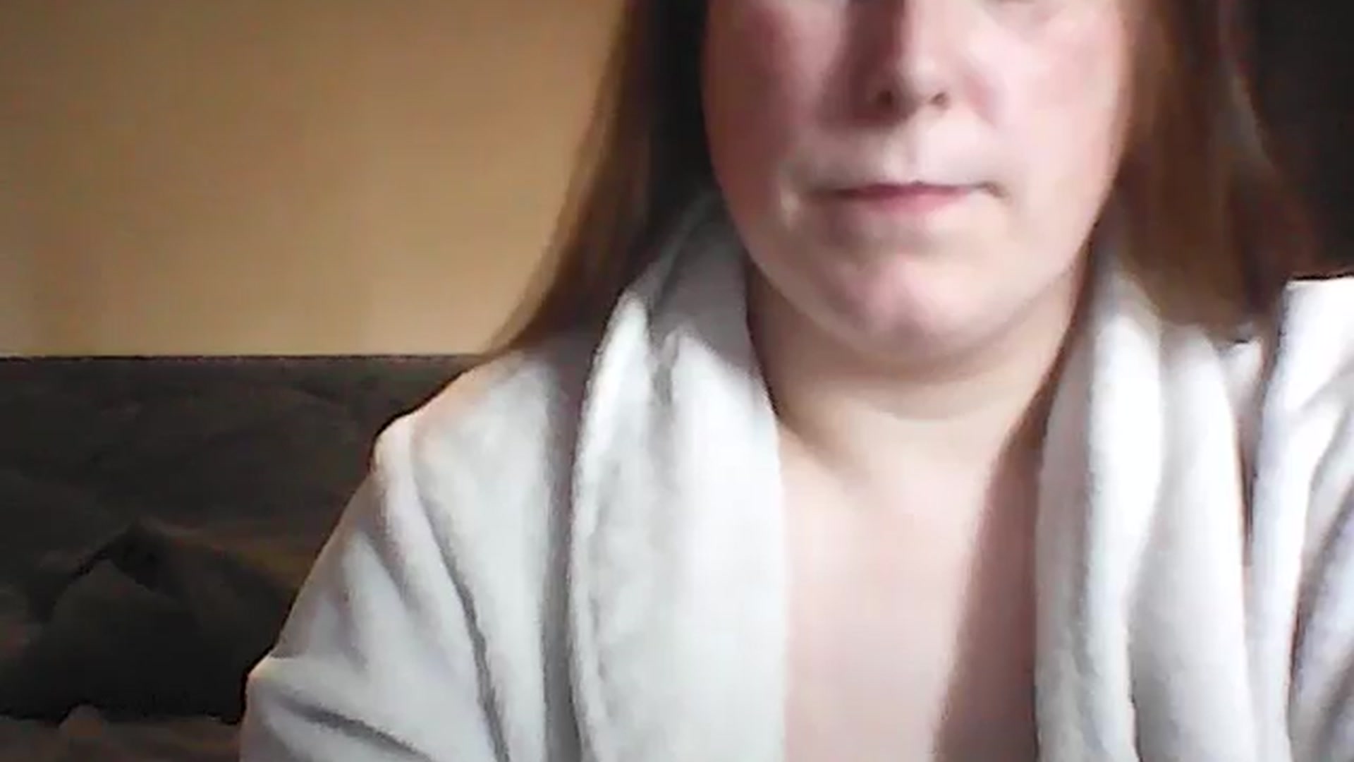 Gallery image thumbnail from Bustymia30's myfreecams stream on, 08/12/2024, 10:49 image 16 of 20