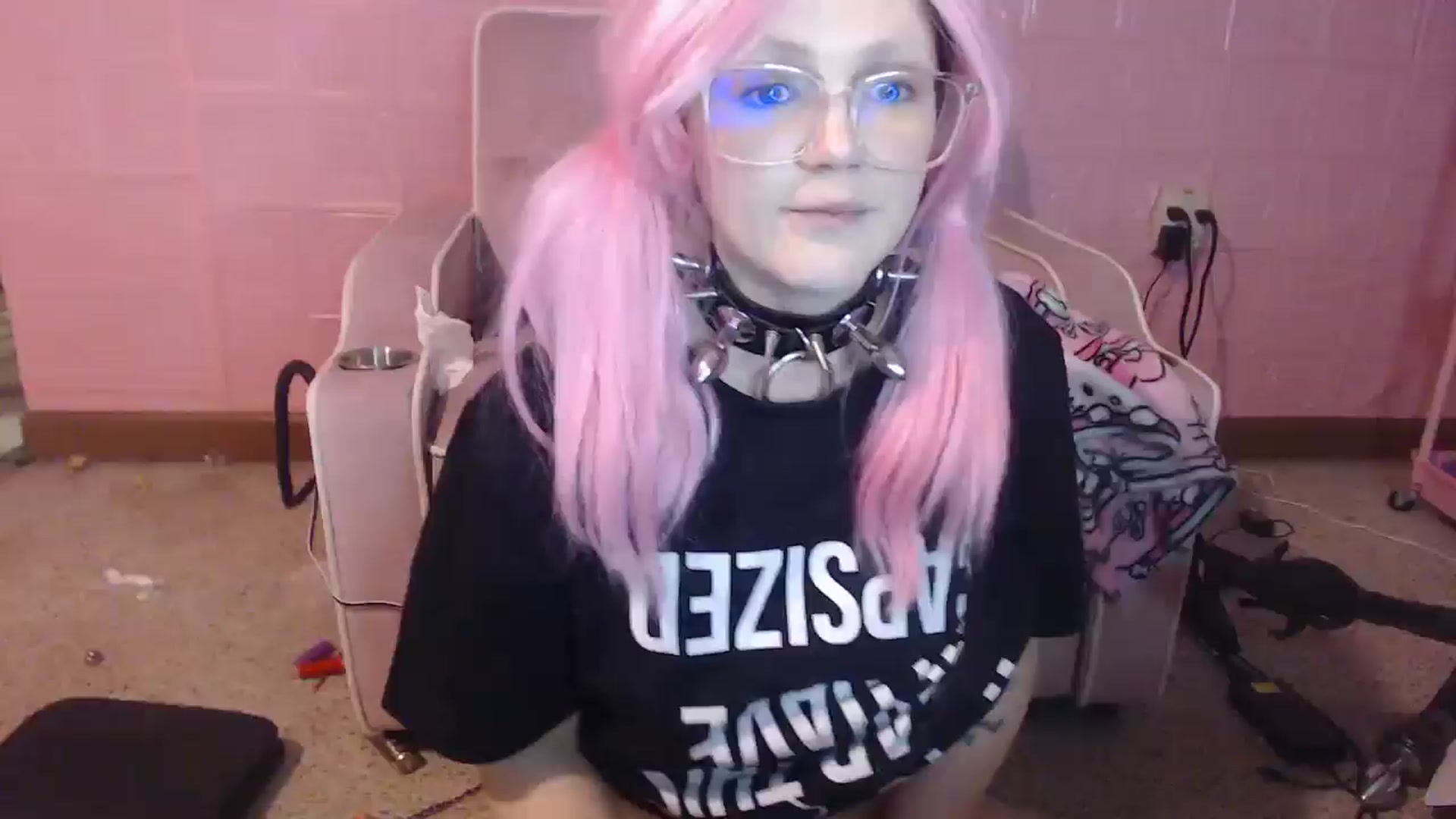 Gallery image thumbnail from ButtPlugMaker's myfreecams stream on, 07/12/2025, 12:19 image 13 of 20