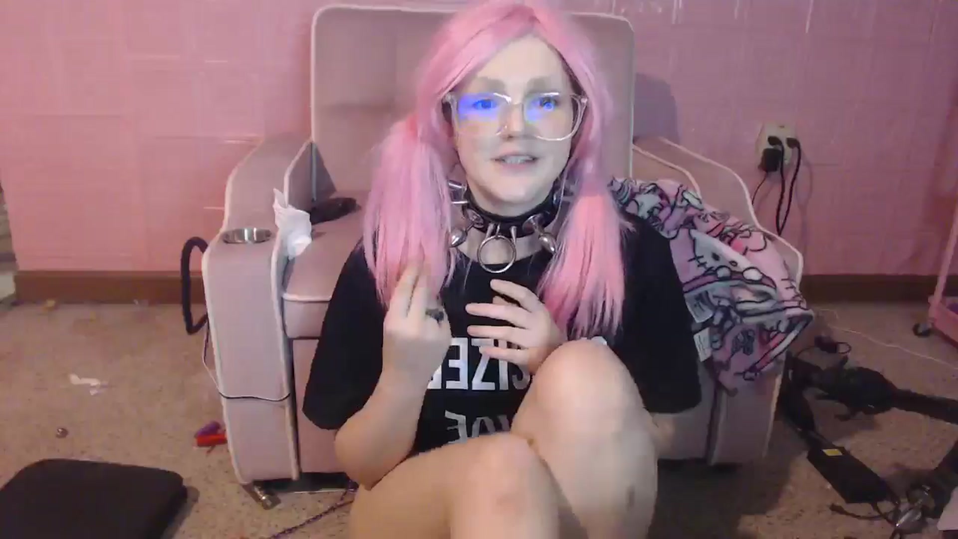 Gallery image thumbnail from ButtPlugMaker's myfreecams stream on, 07/12/2025, 12:19 image 12 of 20