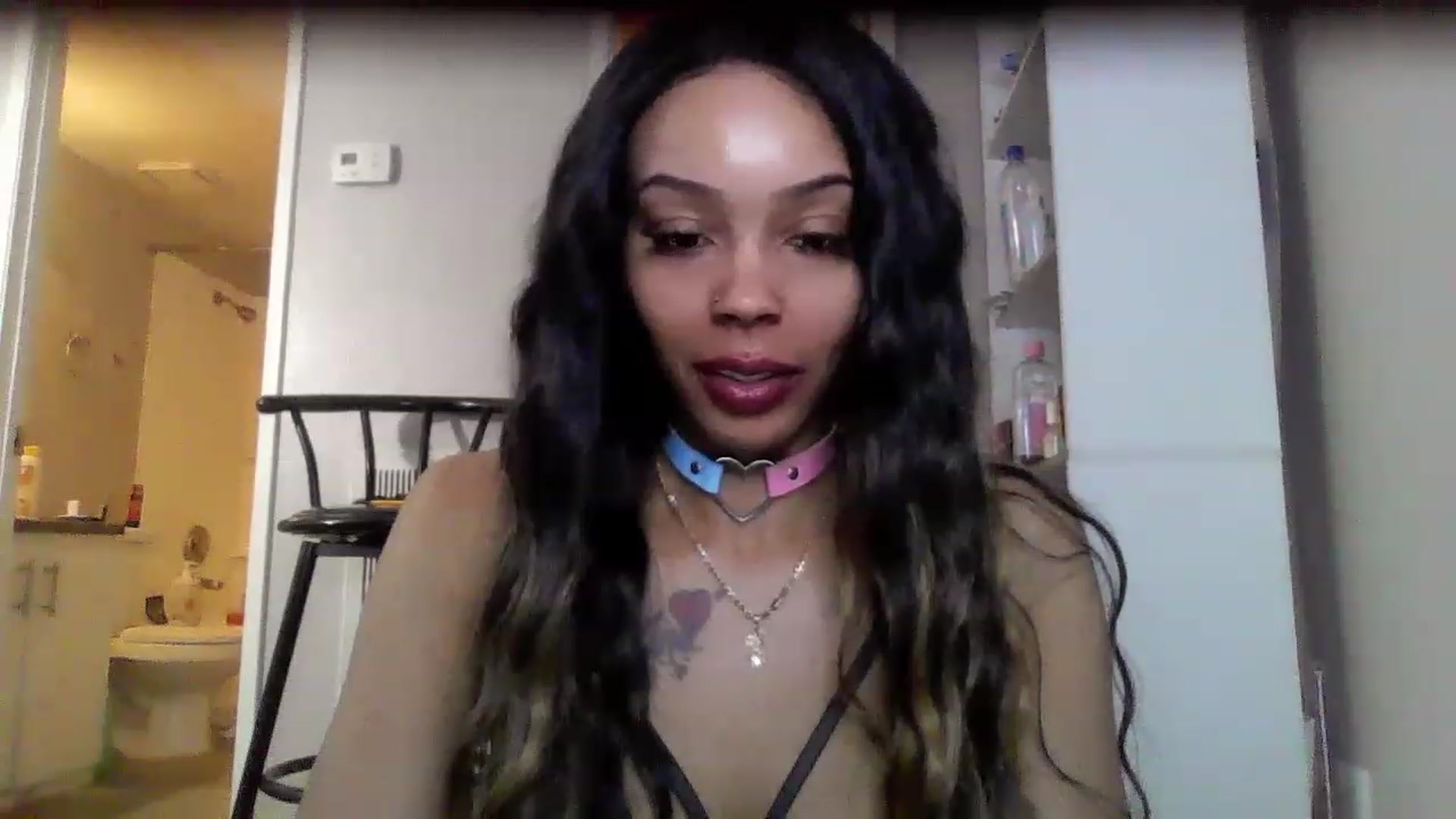 Gallery image thumbnail from Buttercupink's myfreecams stream on, 12/17/2022, 09:43 image 7 of 20
