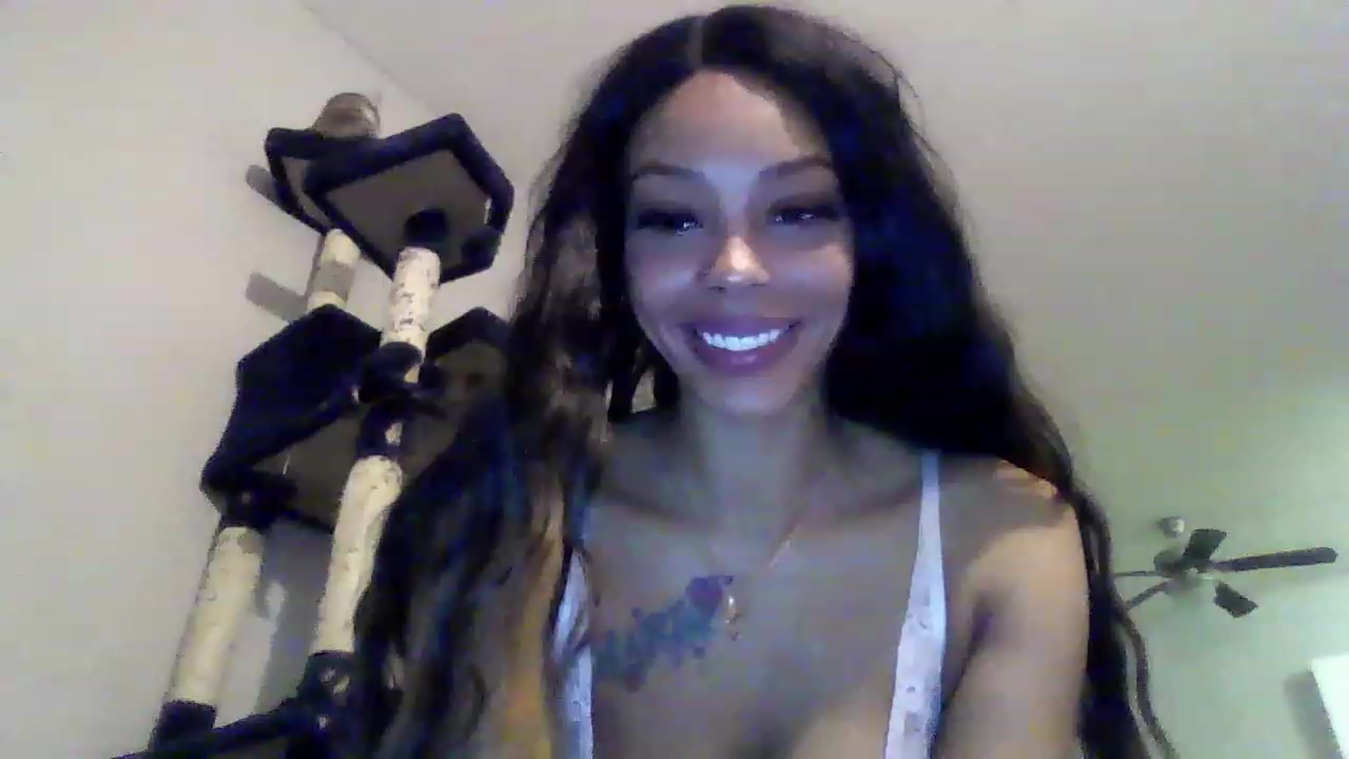 Gallery image thumbnail from Buttercupink's myfreecams stream on, 01/01/2023, 09:39 image 9 of 20