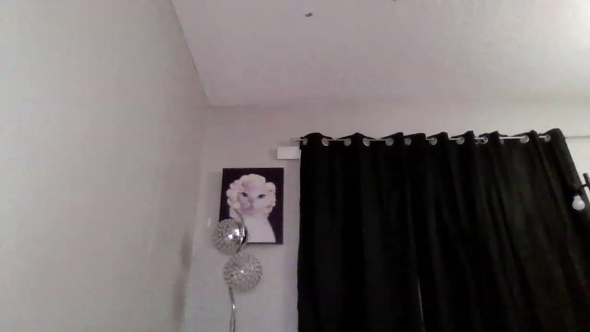 Gallery image thumbnail from Buttercupink's myfreecams stream on, 02/04/2023, 14:58 image 9 of 20