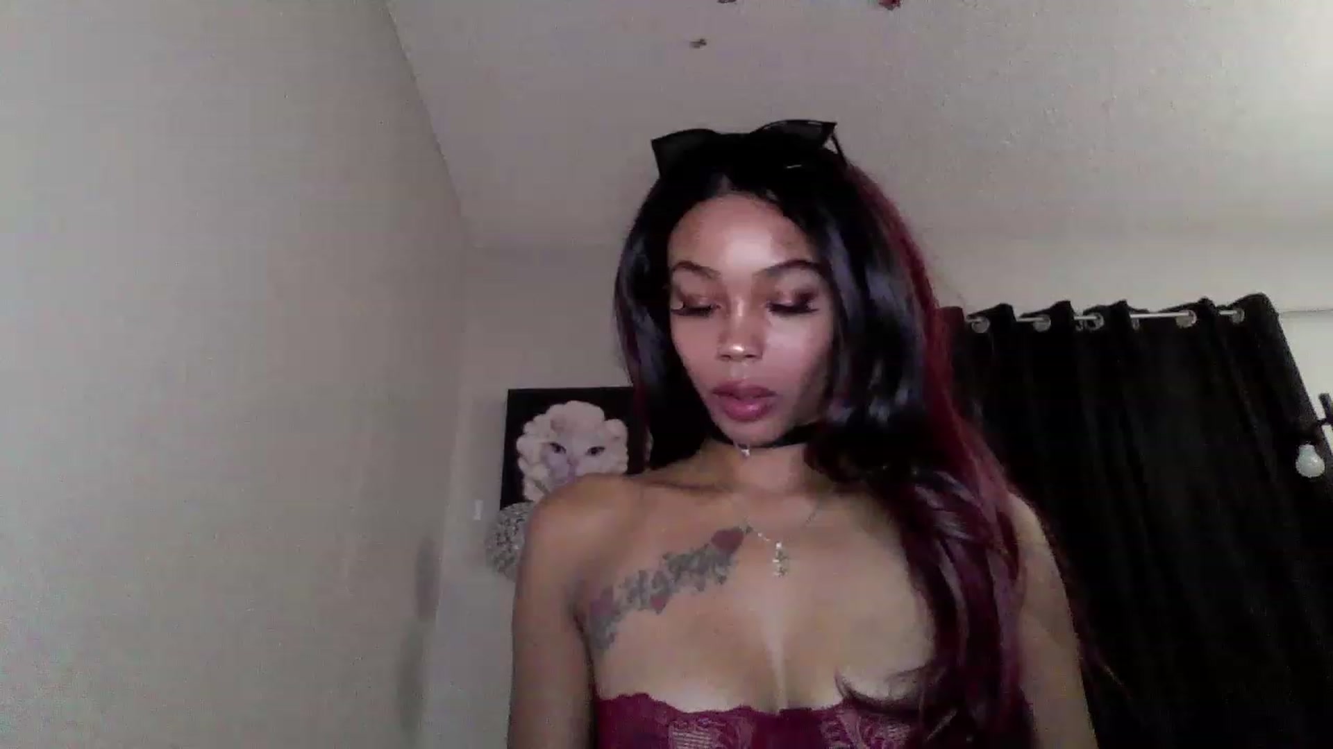 Gallery image thumbnail from Buttercupink's myfreecams stream on, 02/04/2023, 14:58 image 10 of 20