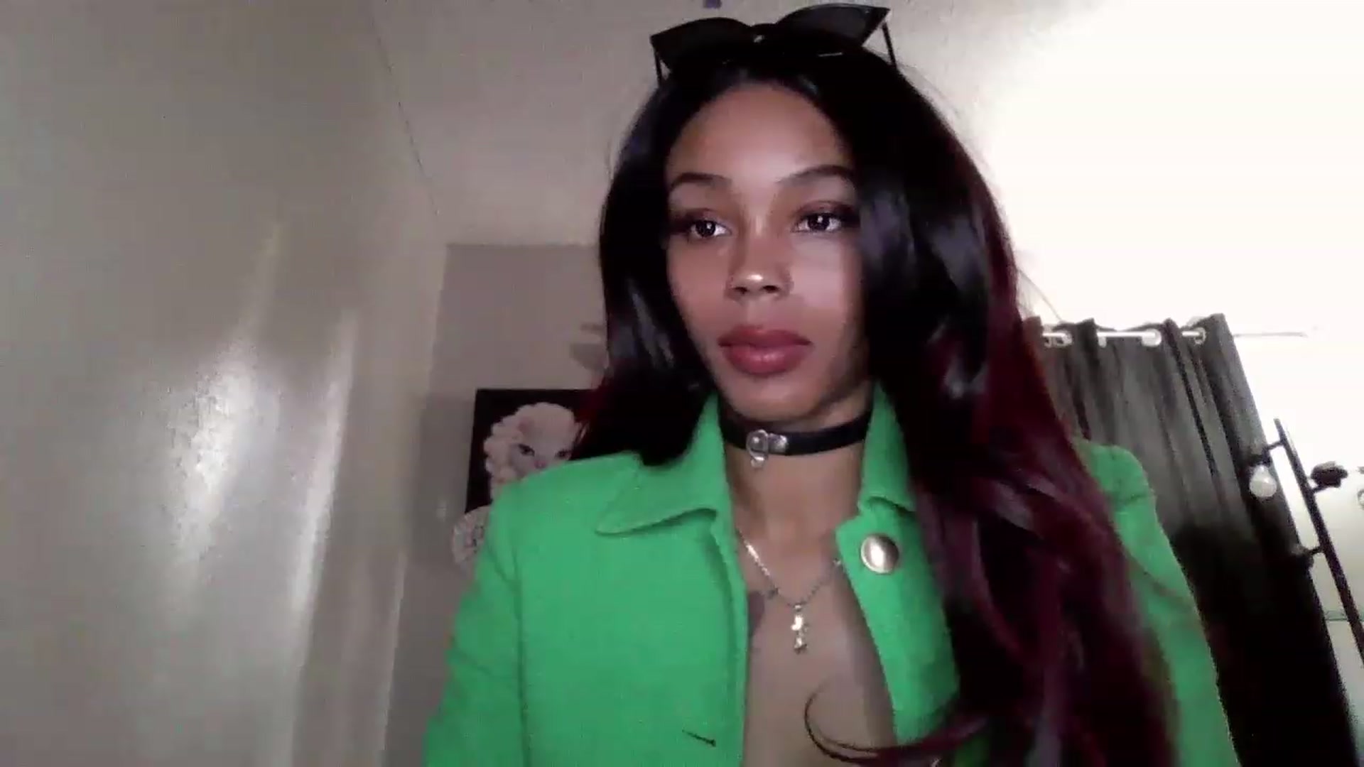 Gallery image thumbnail from Buttercupink's myfreecams stream on, 02/04/2023, 16:04 image 14 of 20