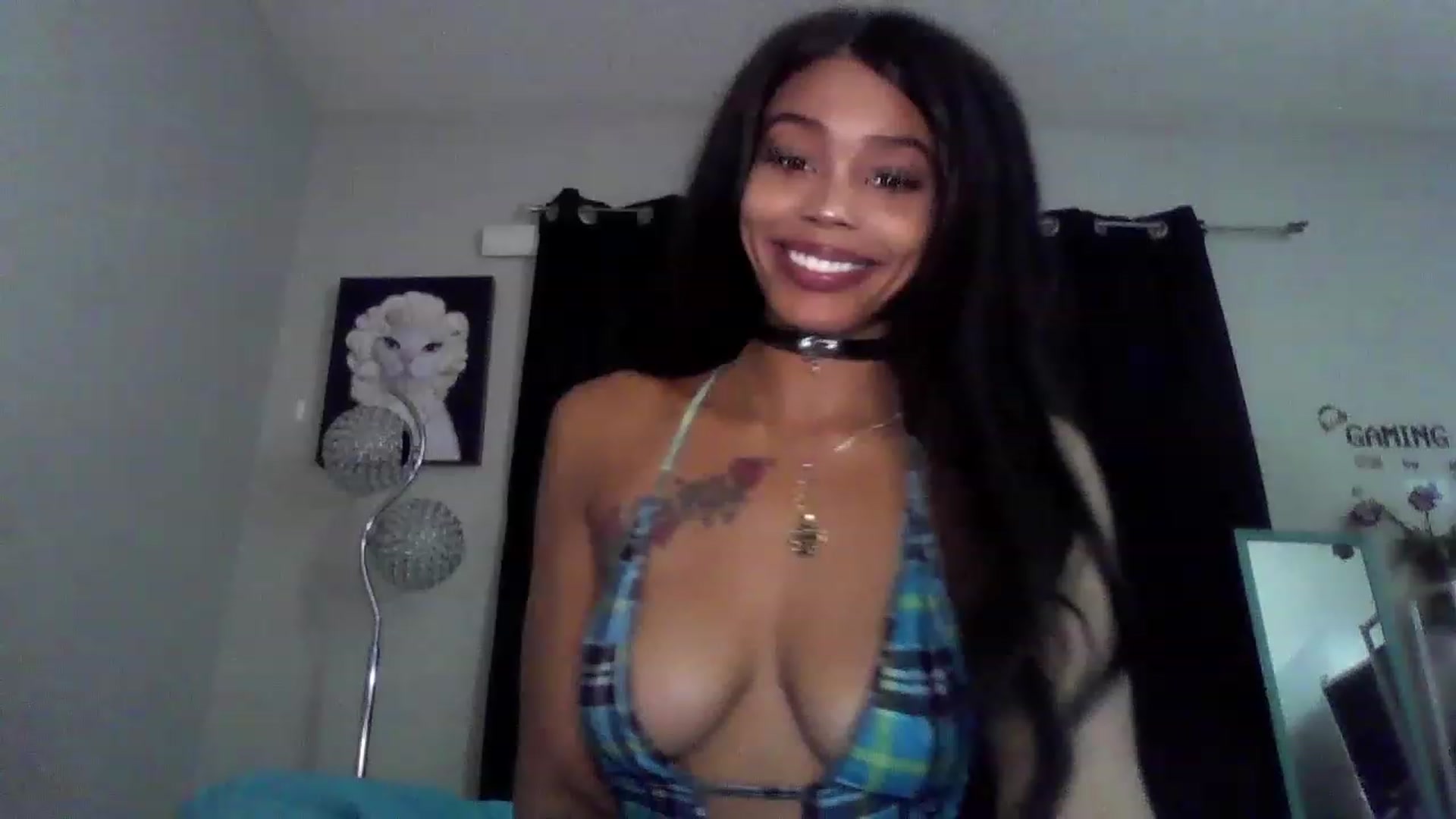 Gallery image thumbnail from Buttercupink's myfreecams stream on, 03/06/2023, 09:08 image 18 of 20