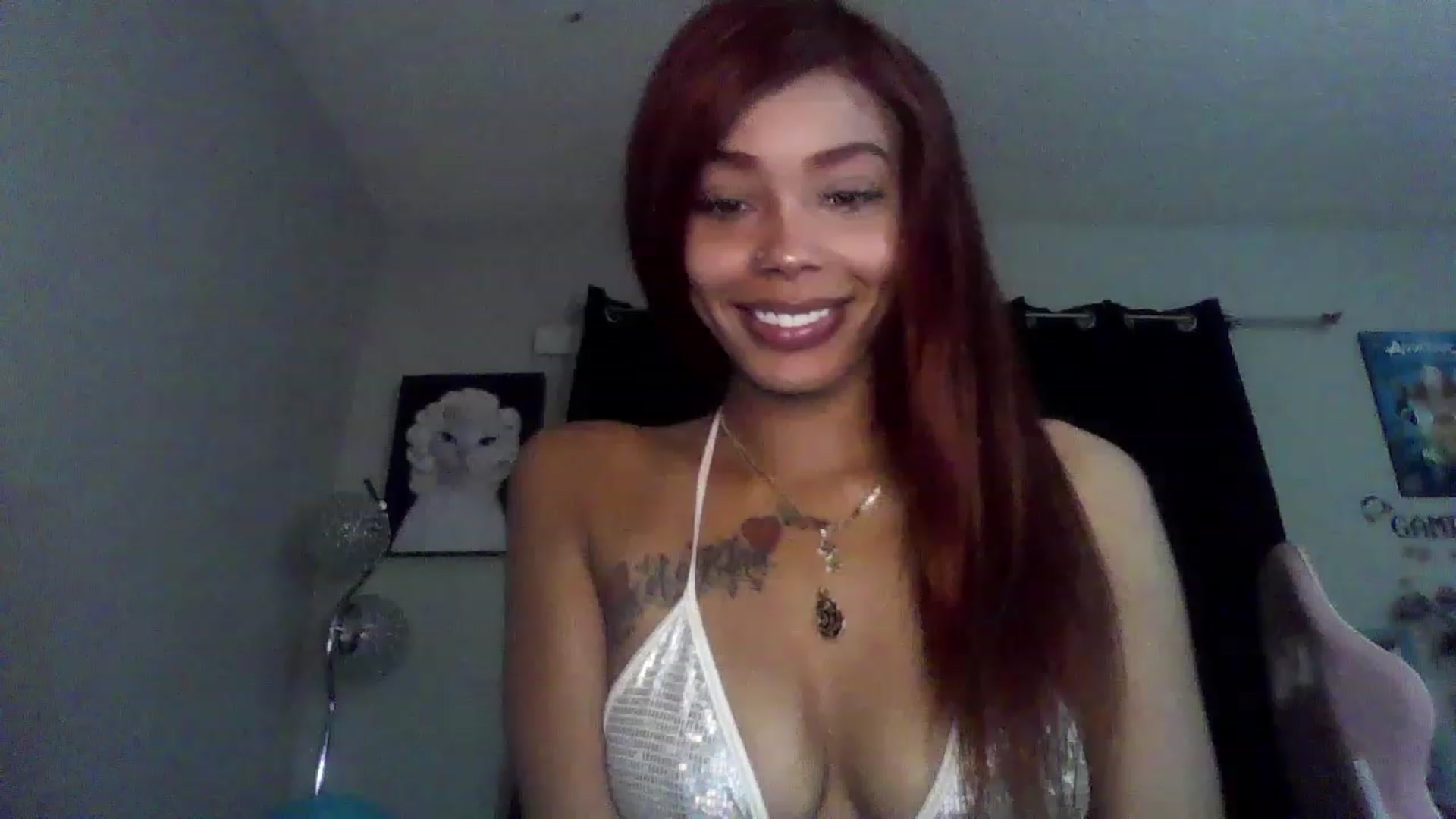 Gallery image thumbnail from Buttercupink's myfreecams stream on, 03/10/2023, 06:25 image 9 of 20