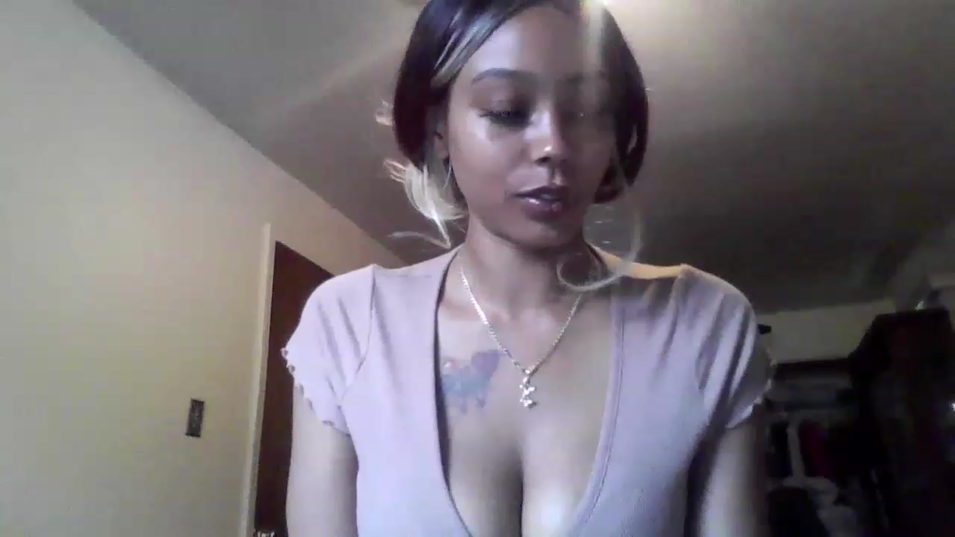 Gallery image thumbnail from Buttercupink's myfreecams stream on, 06/29/2023, 23:02 image 1 of 20