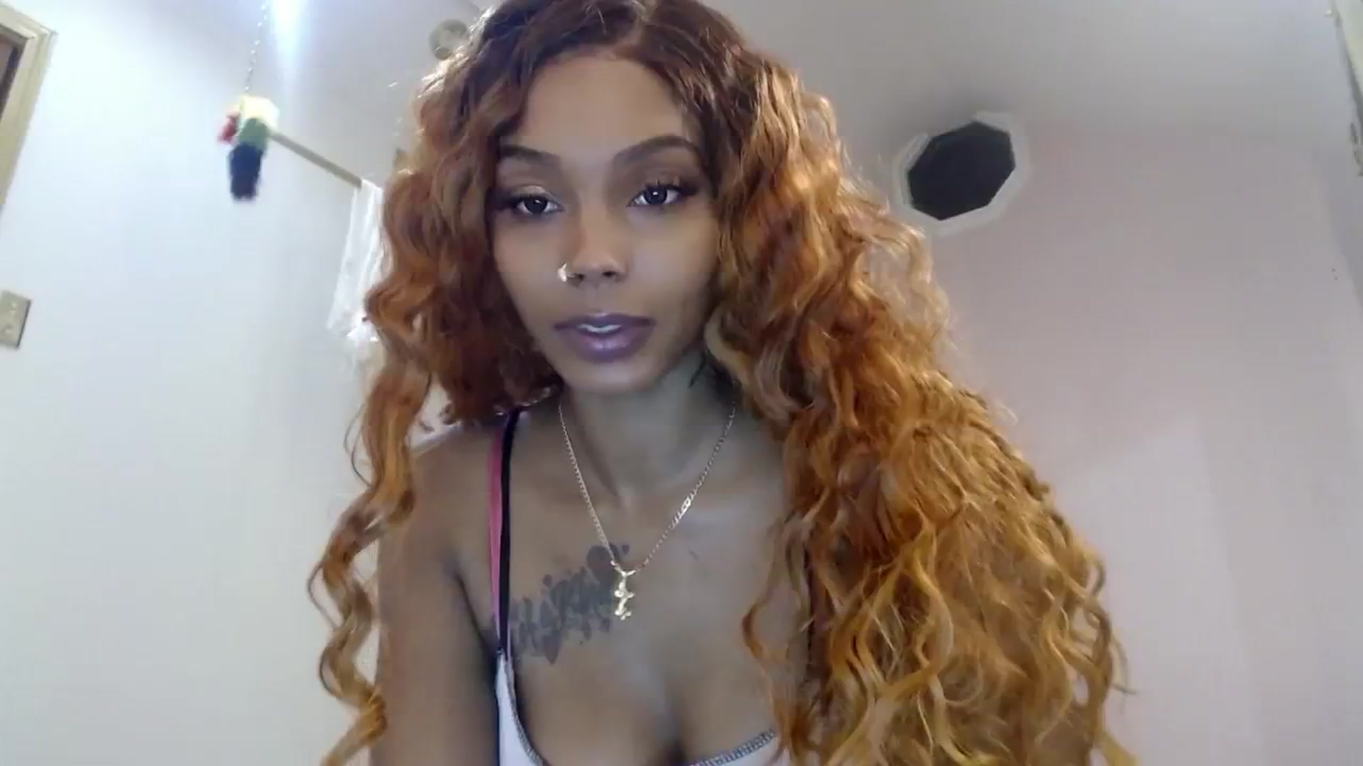 Gallery image thumbnail from Buttercupink's myfreecams stream on, 07/22/2023, 06:23 image 14 of 20