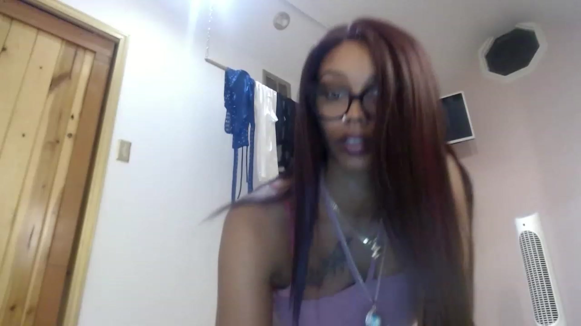 Gallery image thumbnail from Buttercupink's myfreecams stream on, 08/05/2023, 05:27 image 5 of 20