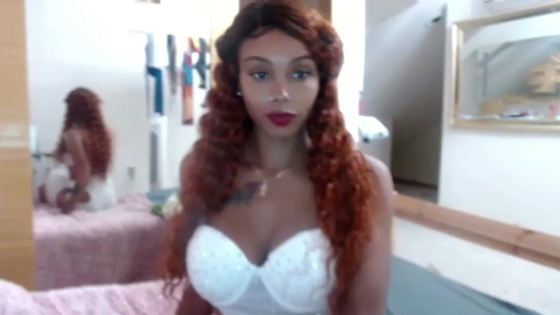 Gallery image thumbnail from Buttercupink's myfreecams stream on, 08/09/2023, 04:31 image 10 of 20