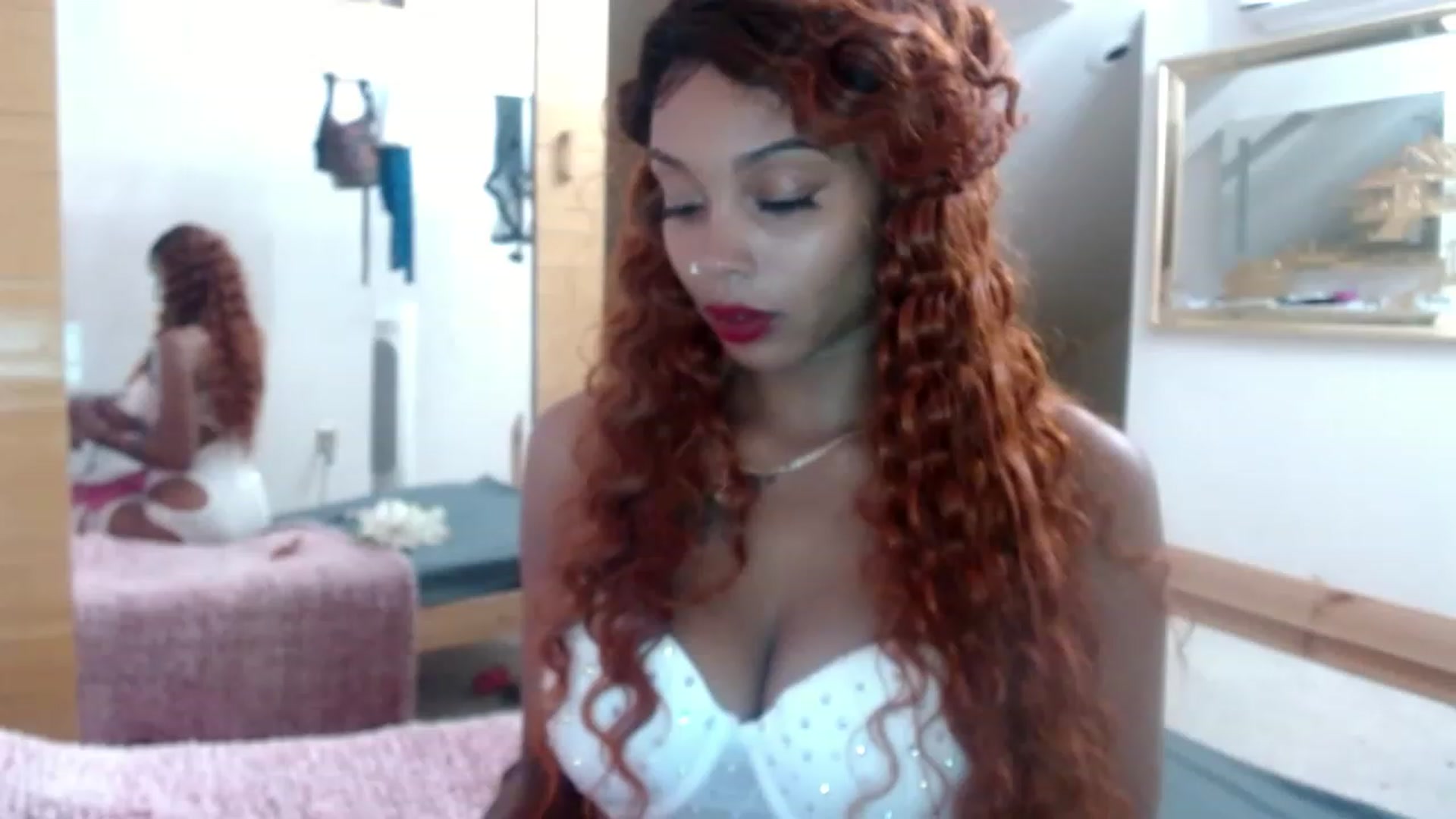 Gallery image thumbnail from Buttercupink's myfreecams stream on, 08/09/2023, 08:03 image 8 of 20