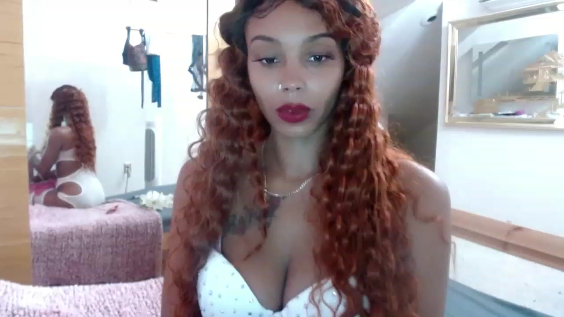 Gallery image thumbnail from Buttercupink's myfreecams stream on, 08/09/2023, 08:03 image 6 of 20