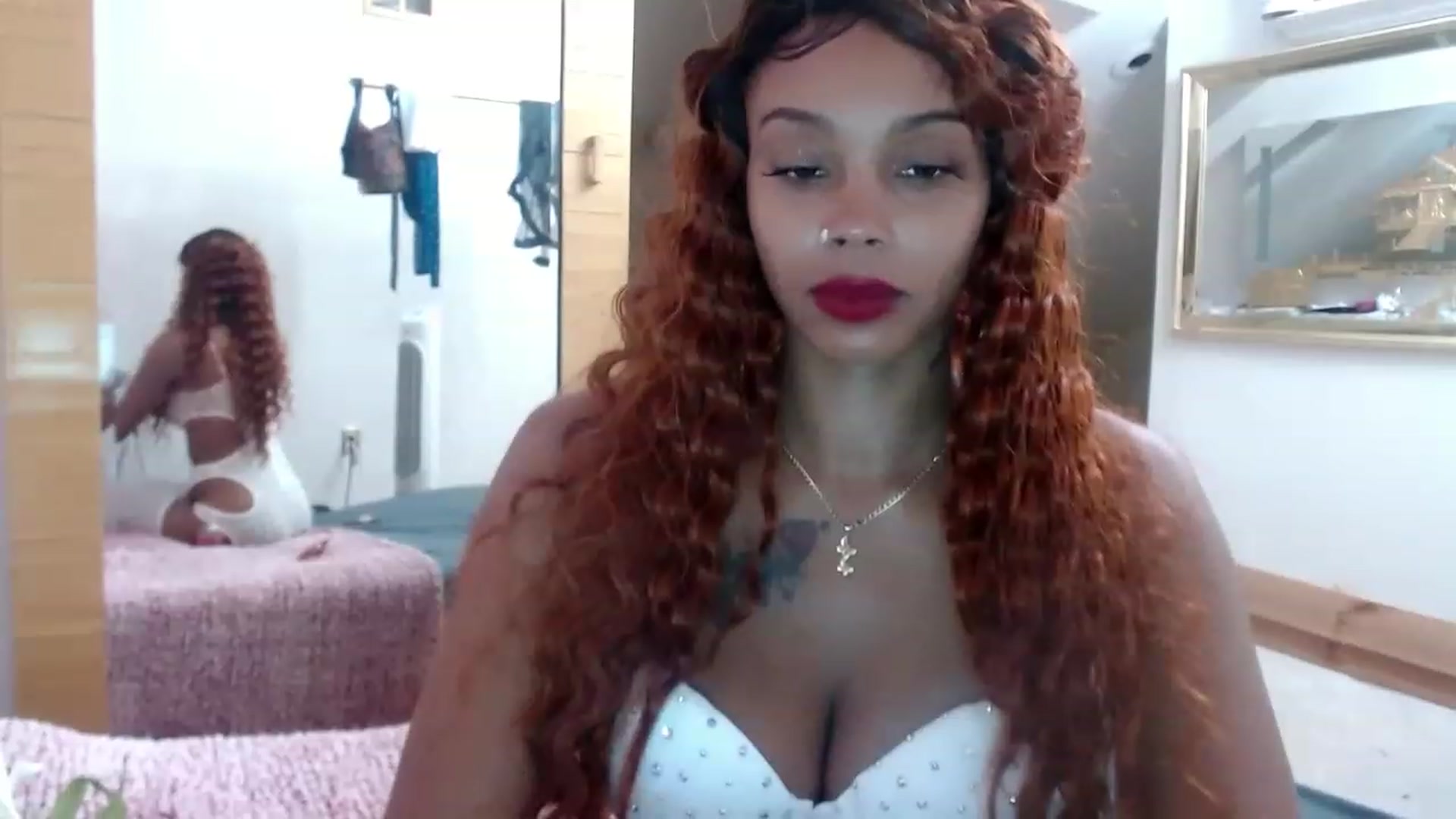Gallery image thumbnail from Buttercupink's myfreecams stream on, 08/09/2023, 08:24 image 15 of 20