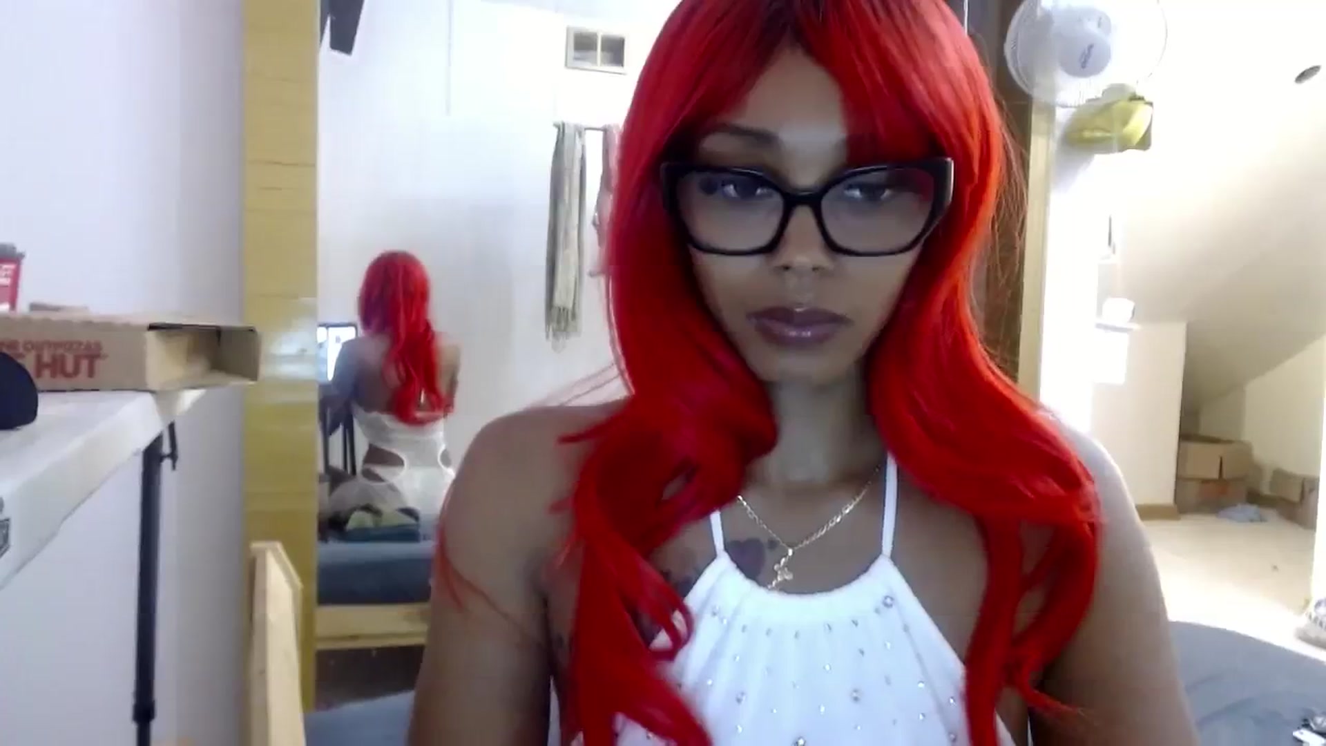 Gallery image thumbnail from Buttercupink's myfreecams stream on, 09/19/2023, 06:41 image 10 of 20
