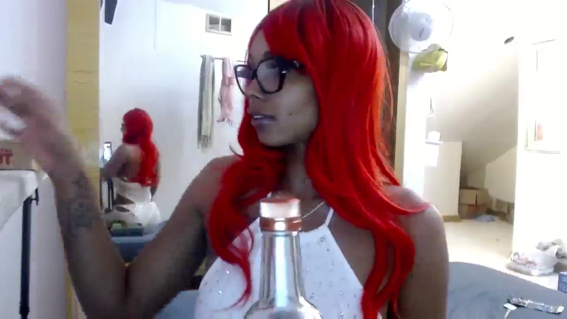 Gallery image thumbnail from Buttercupink's myfreecams stream on, 09/19/2023, 06:43 image 10 of 20