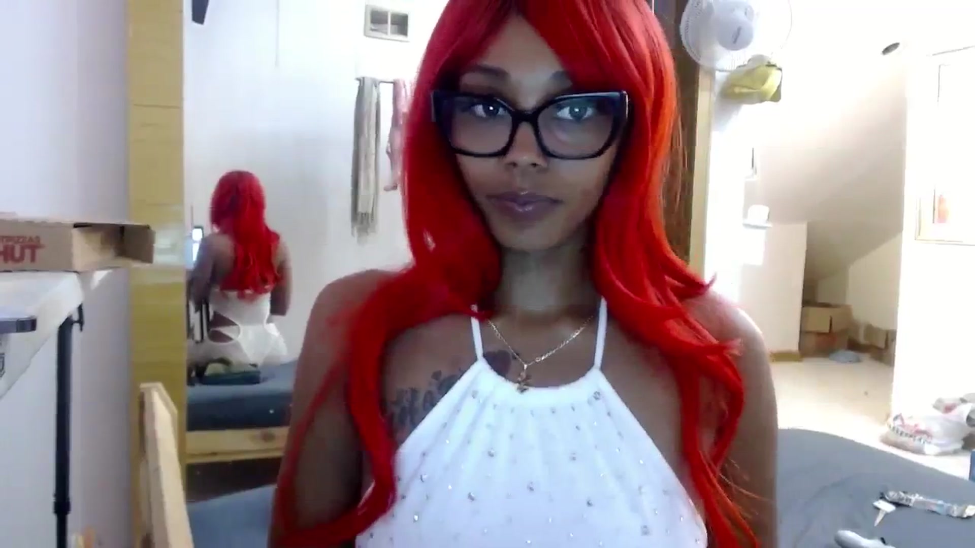 Gallery image thumbnail from Buttercupink's myfreecams stream on, 09/19/2023, 06:43 image 15 of 20
