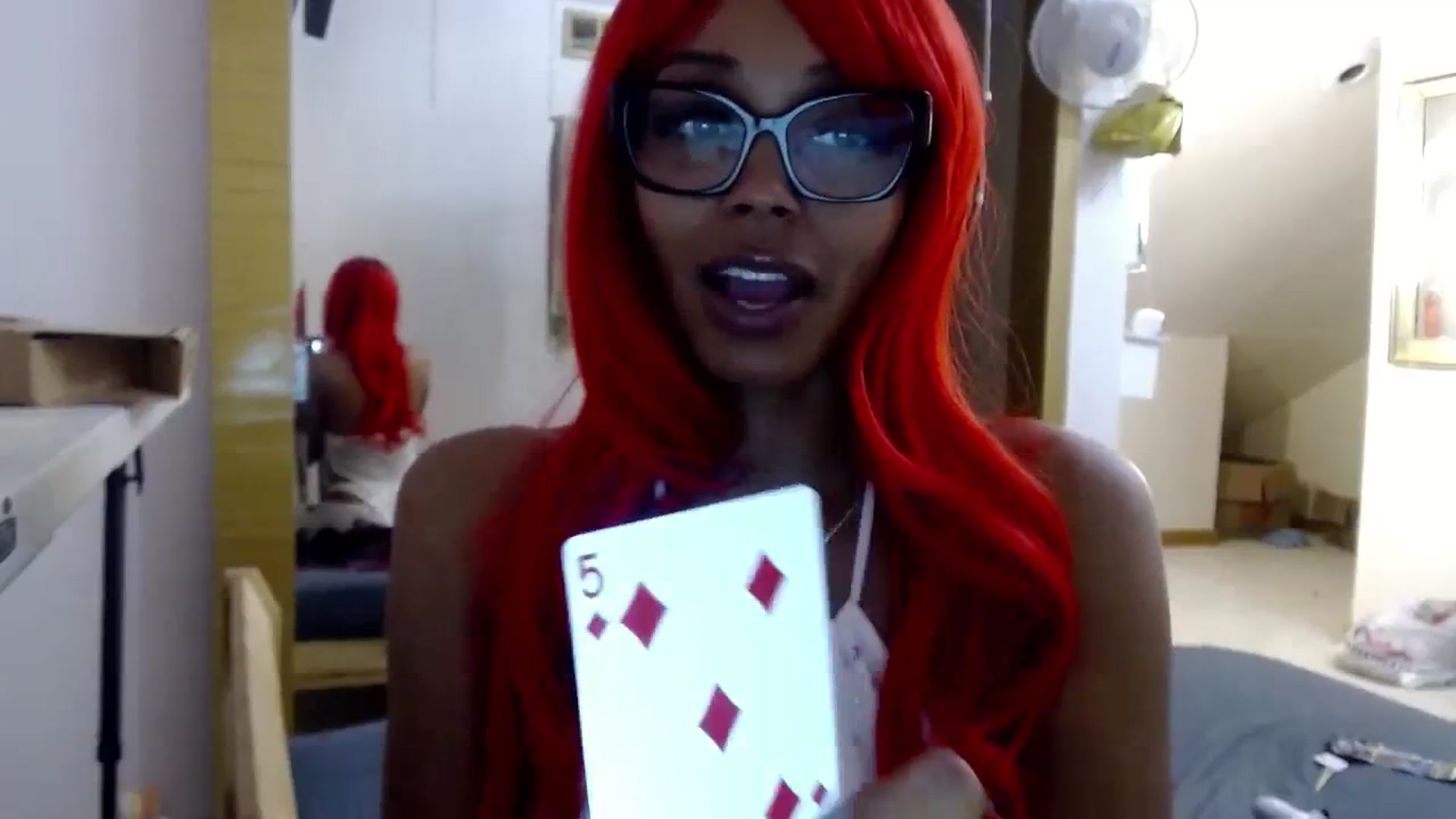 Gallery image thumbnail from Buttercupink's myfreecams stream on, 09/19/2023, 06:53 image 10 of 20