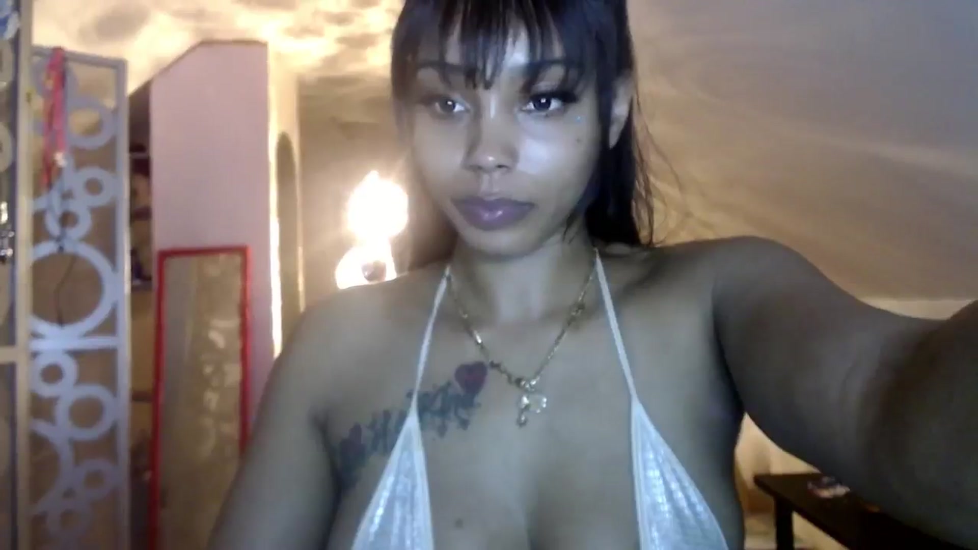 Gallery image thumbnail from Buttercupink's myfreecams stream on, 08/27/2024, 08:26 image 14 of 20