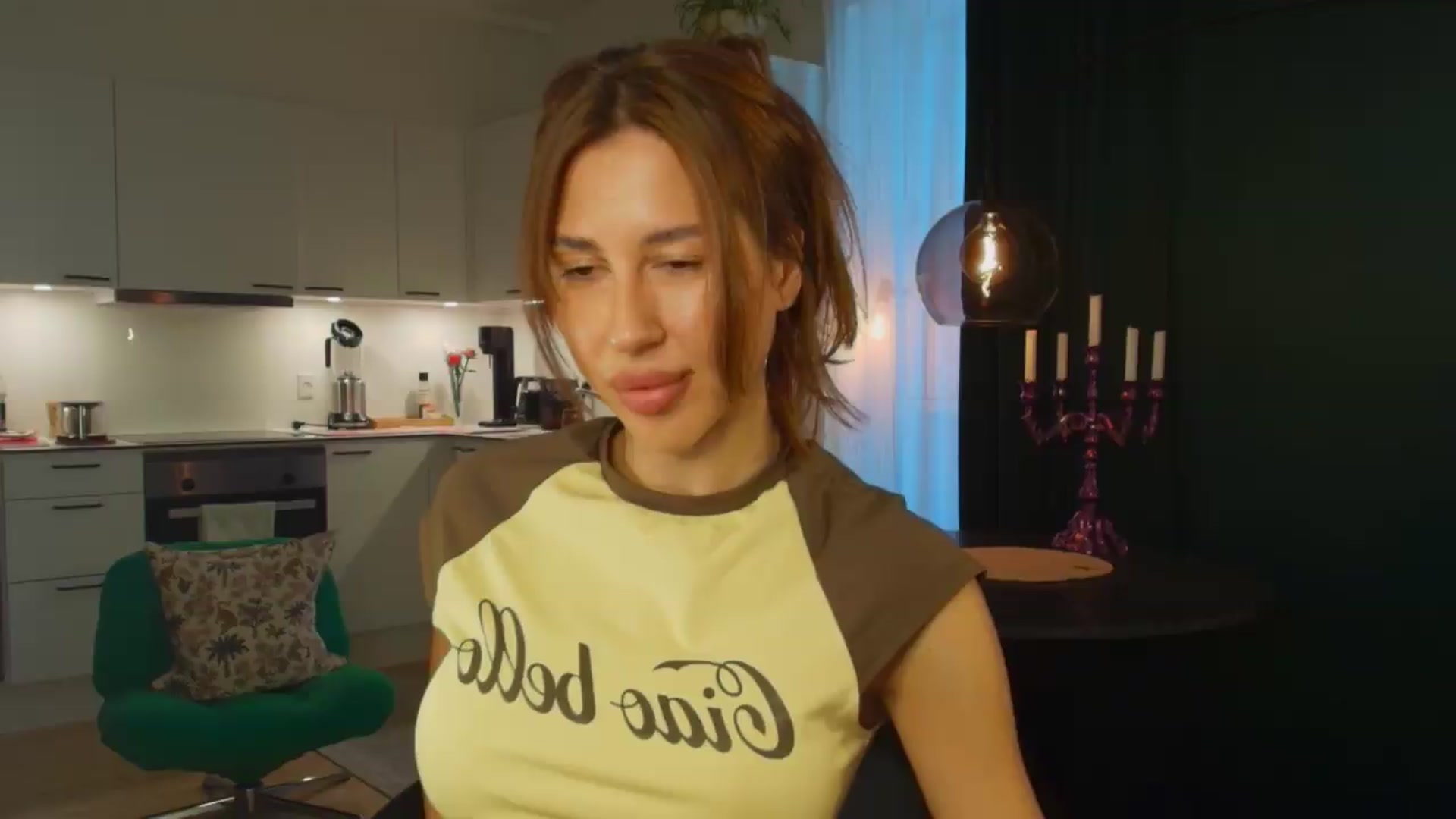 Gallery image thumbnail from ButterfliesAgain's myfreecams stream on, 08/08/2026, 17:19 image 13 of 20