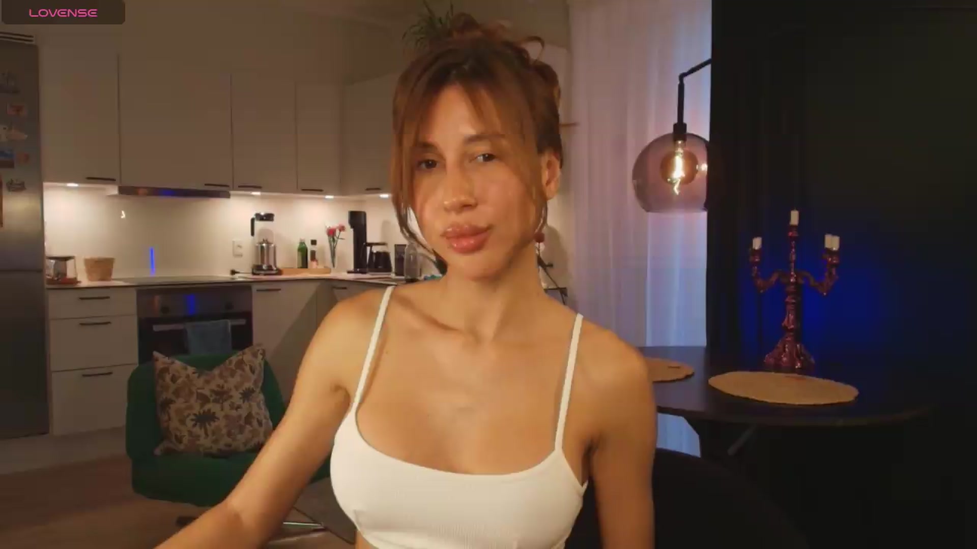 Gallery image thumbnail from ButterfliesAgain's myfreecams stream on, 08/11/2026, 19:50 image 4 of 20