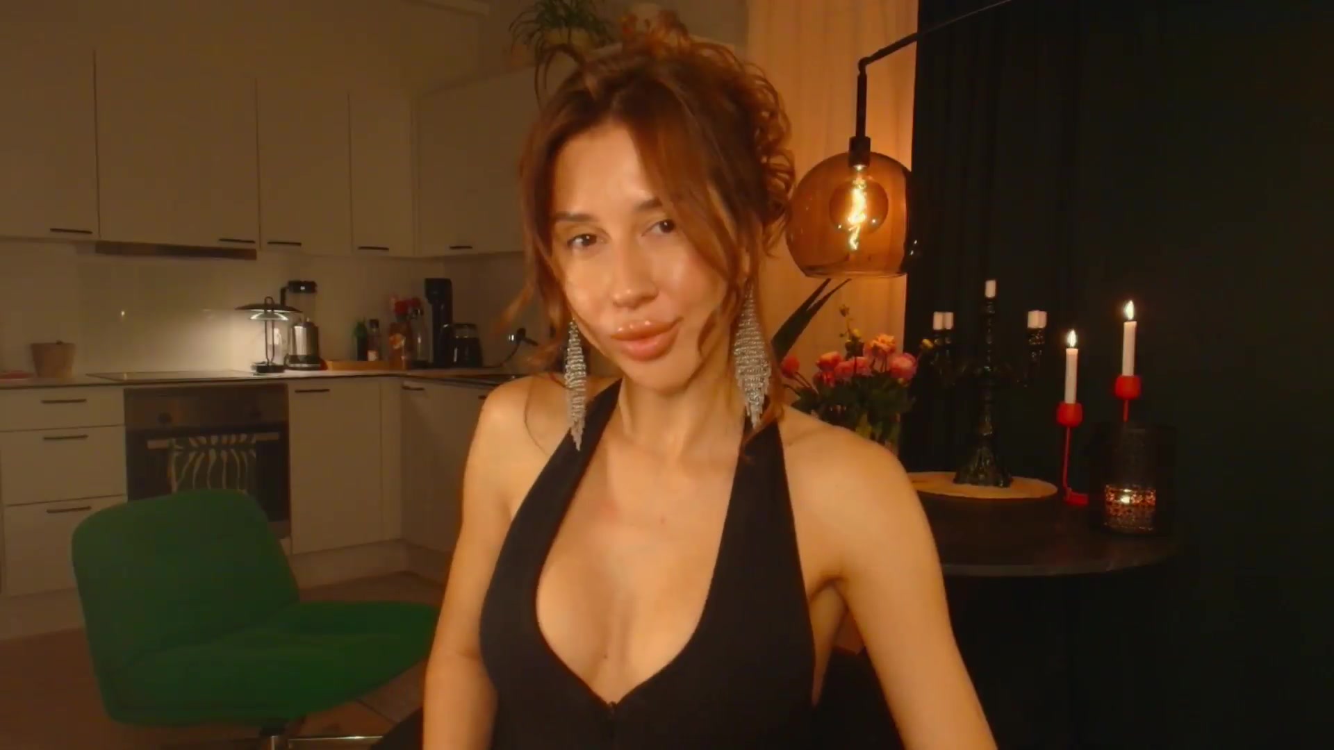 Gallery image thumbnail from ButterfliesAgain's myfreecams stream on, 08/22/2026, 21:30 image 12 of 20