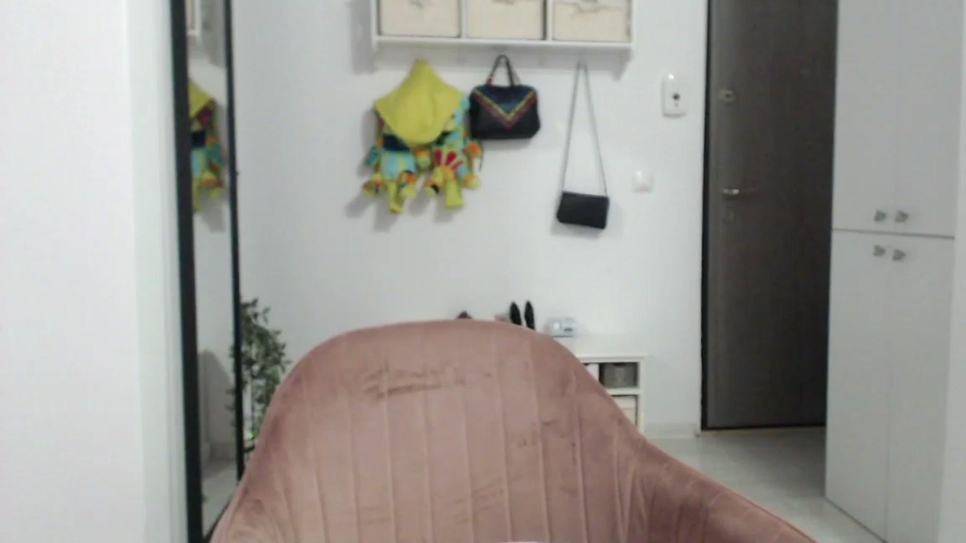 Gallery image thumbnail from Butterfly's myfreecams stream on, 01/08/2024, 13:54 image 12 of 20