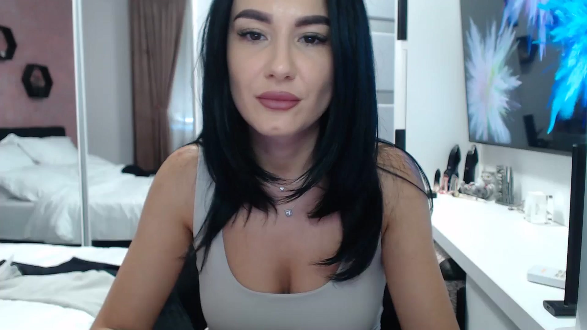 Gallery image thumbnail from Butterfly's myfreecams stream on, 09/26/2024, 14:20 image 20 of 20