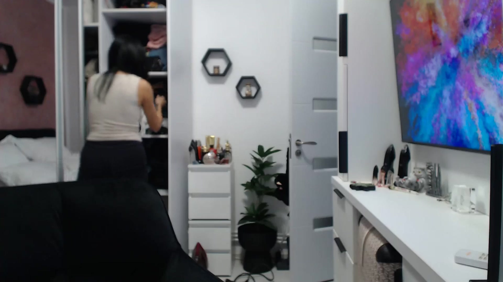 Gallery image thumbnail from Butterfly's myfreecams stream on, 09/26/2024, 14:20 image 18 of 20