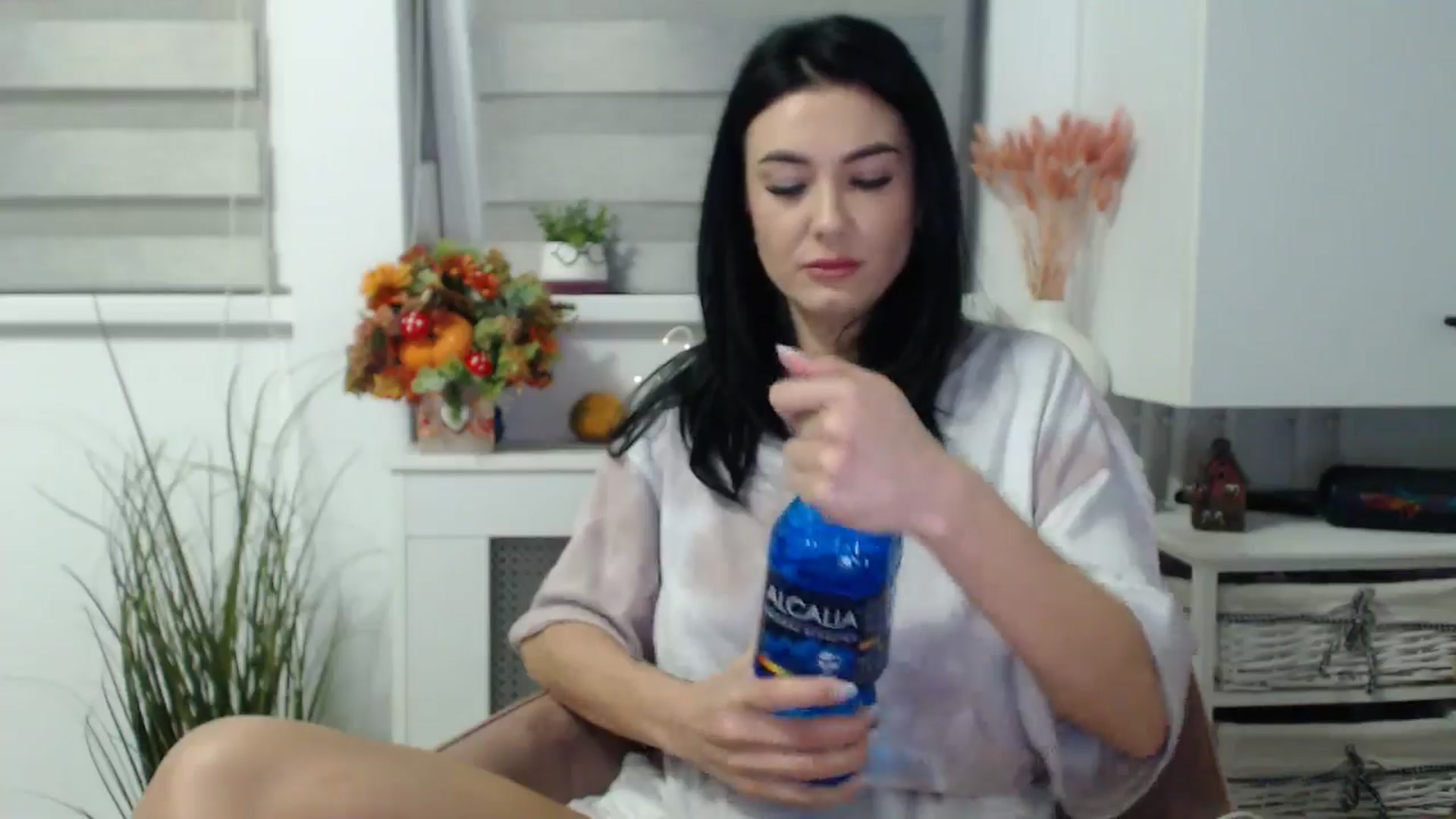 Gallery image thumbnail from Butterfly's myfreecams stream on, 11/05/2024, 04:06 image 14 of 20