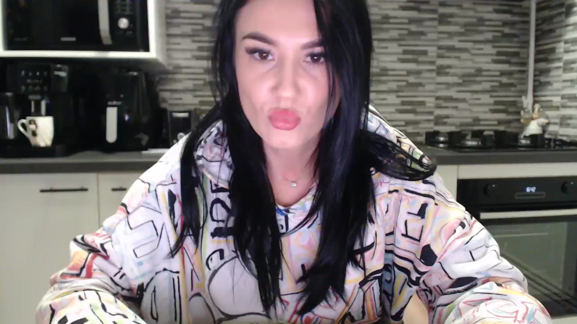Gallery image thumbnail from Butterfly's myfreecams stream on, 11/29/2024, 14:49 image 18 of 20