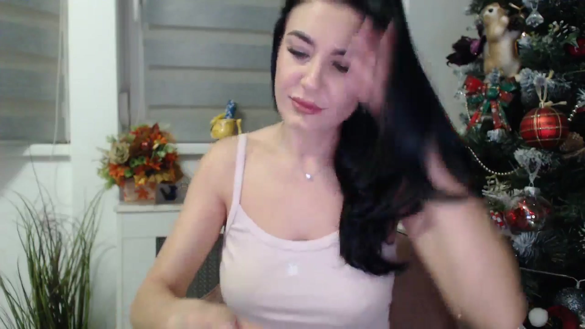 Gallery image thumbnail from Butterfly's myfreecams stream on, 12/10/2024, 03:28 image 10 of 20