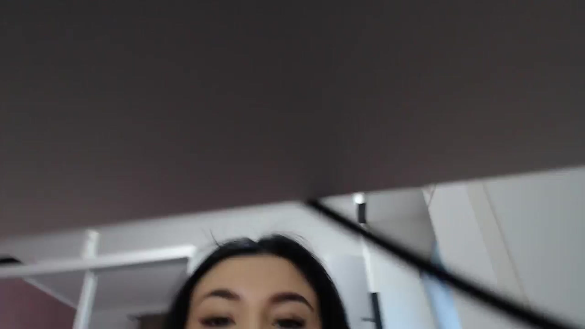 Gallery image thumbnail from Butterfly's myfreecams stream on, 12/29/2024, 19:25 image 4 of 20