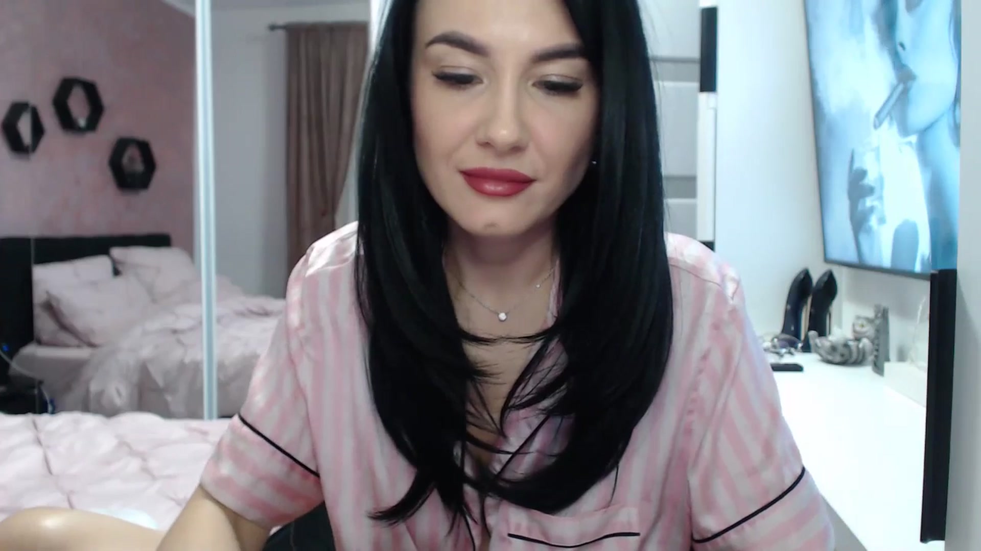 Gallery image thumbnail from Butterfly's myfreecams stream on, 12/29/2024, 20:44 image 10 of 20