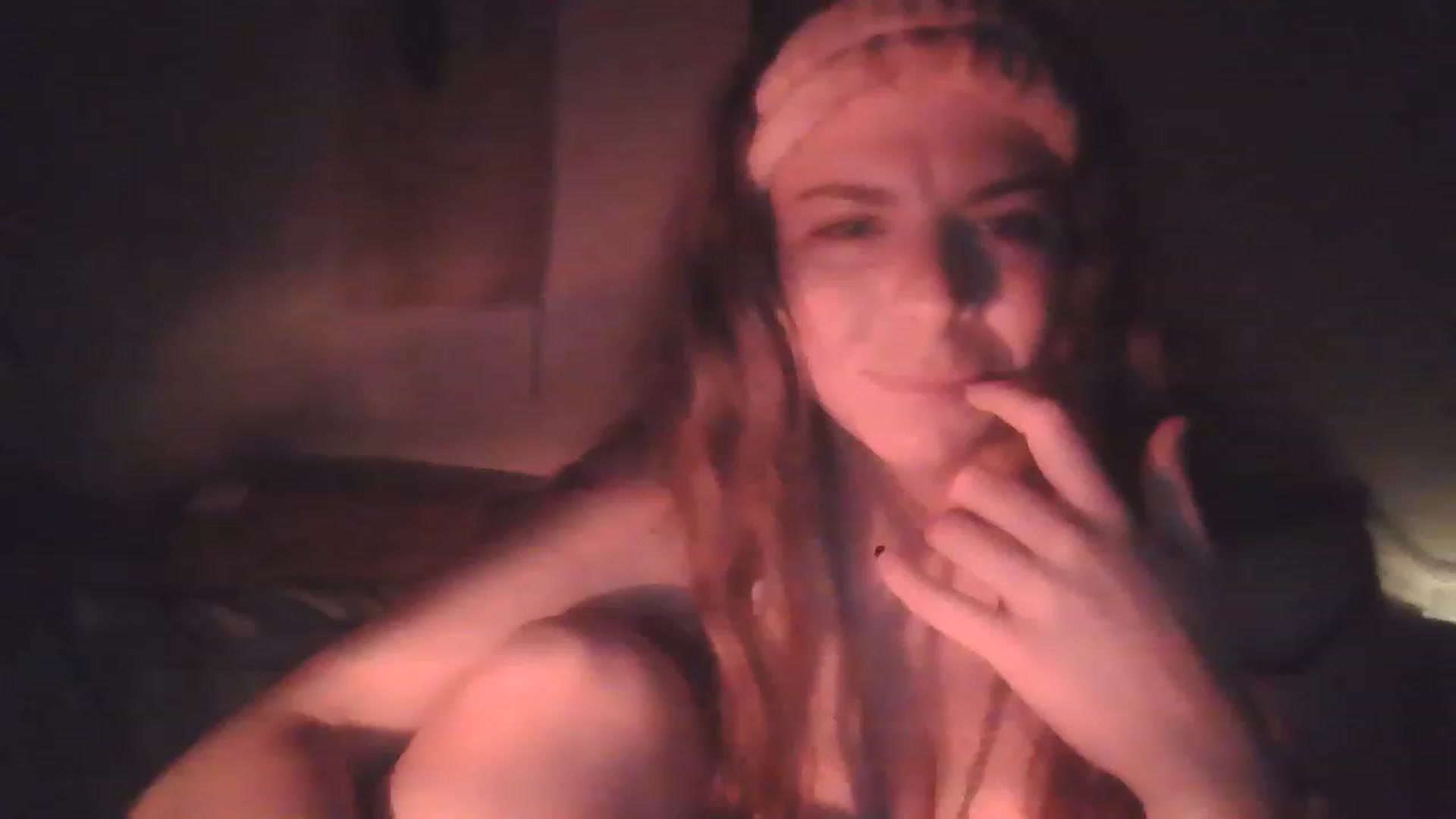 Gallery image thumbnail from ButterflySkye's myfreecams stream on, 04/07/2023, 13:16 image 17 of 20