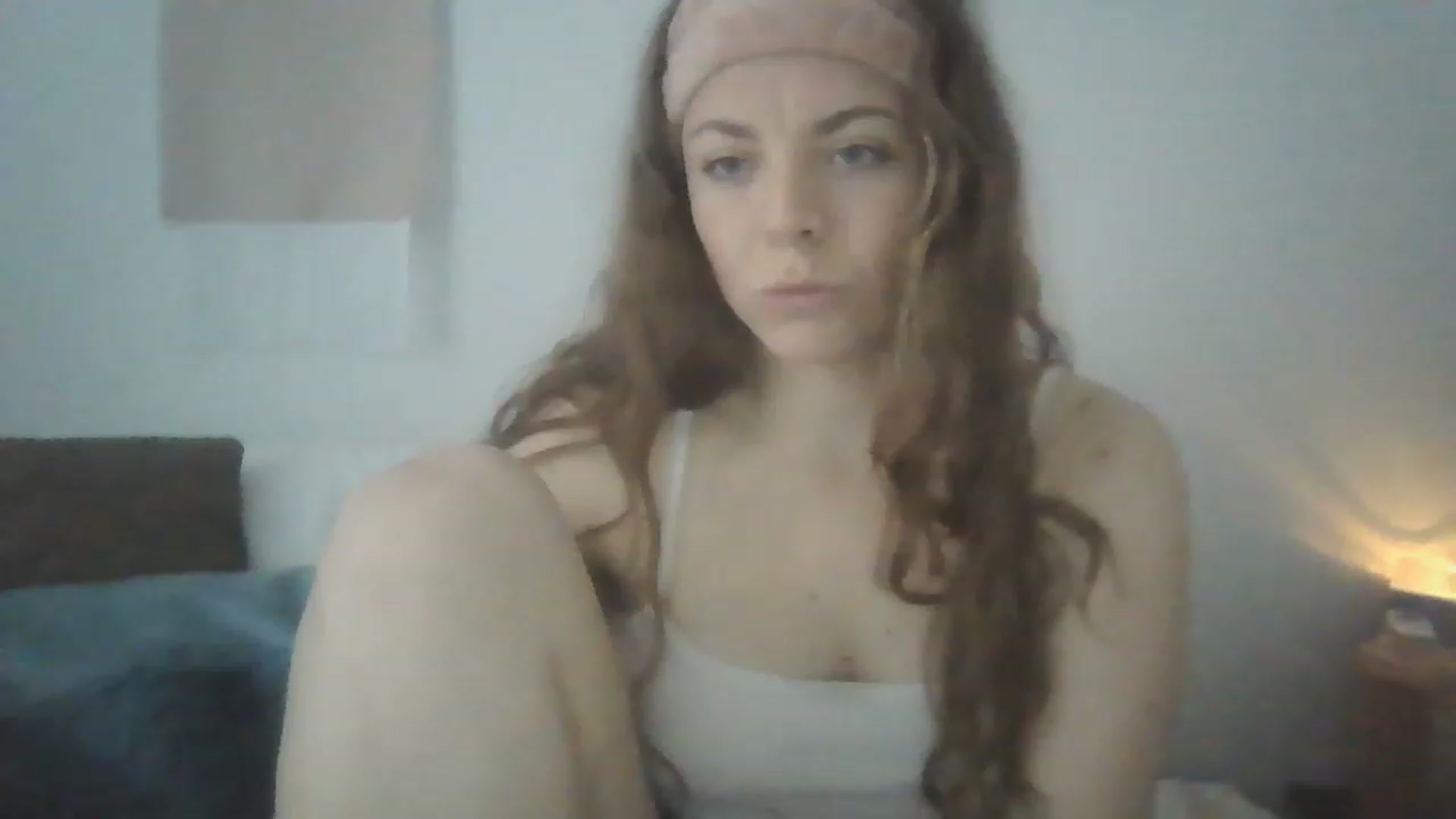 Gallery image thumbnail from ButterflySkye's myfreecams stream on, 04/07/2023, 14:10 image 16 of 20