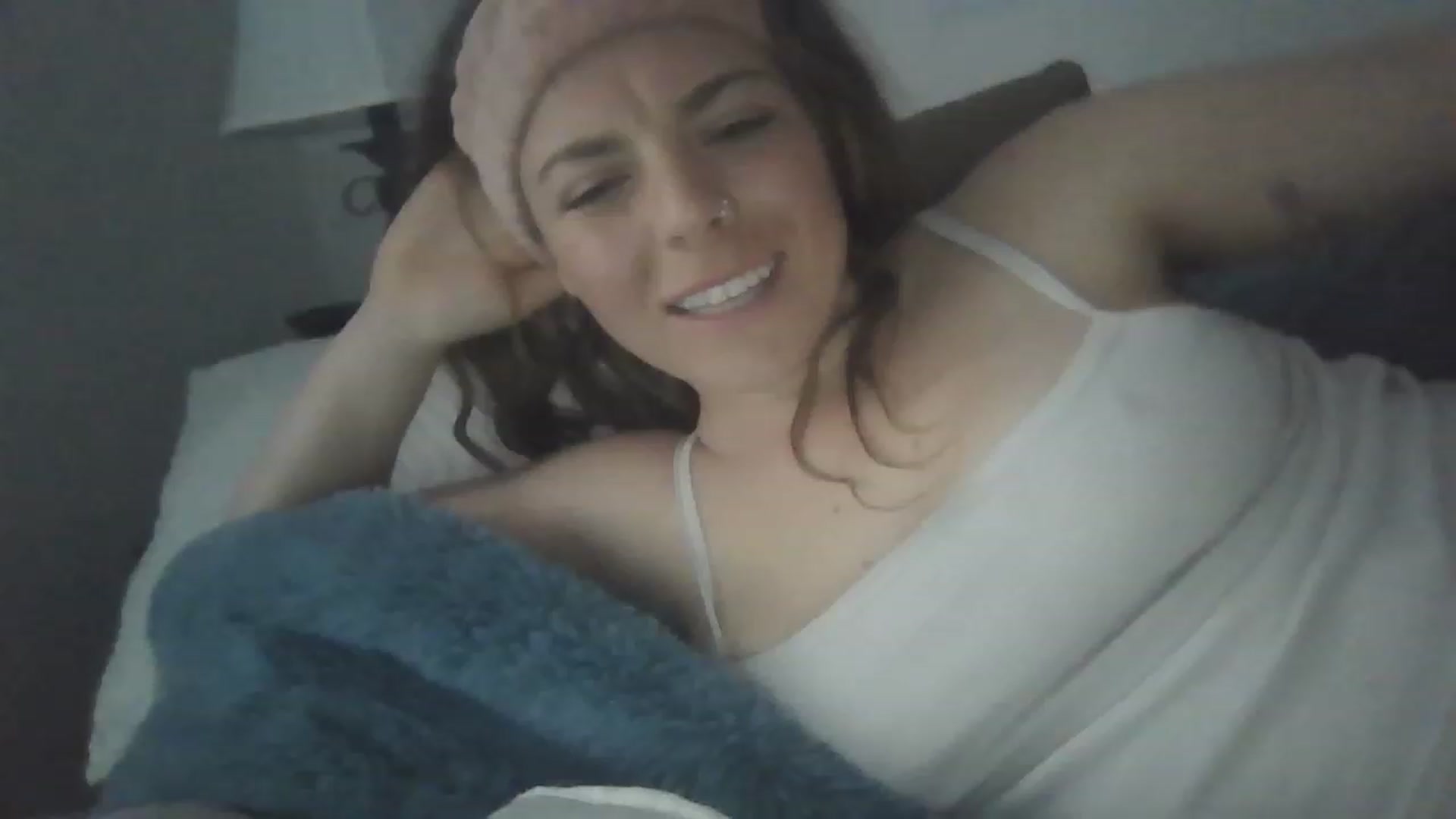Gallery image thumbnail from ButterflySkye's myfreecams stream on, 04/07/2023, 14:10 image 9 of 20