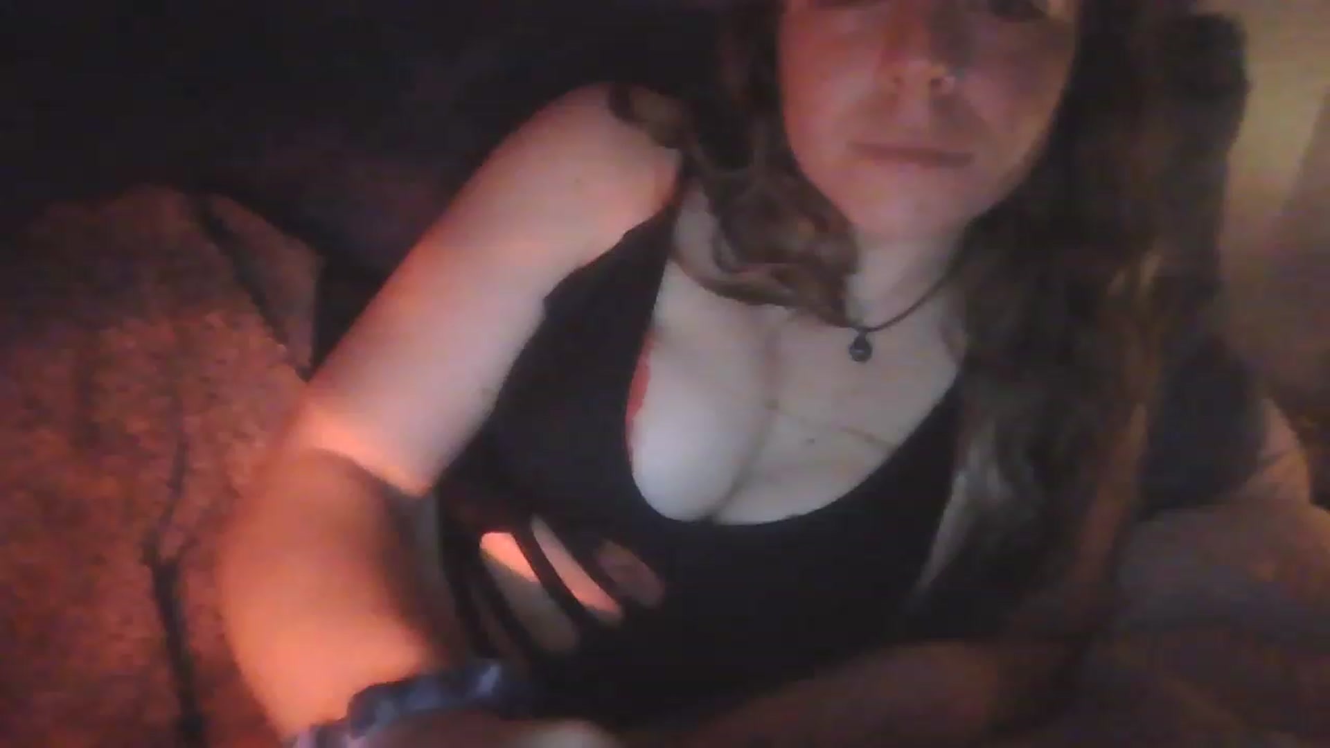 Gallery image thumbnail from ButterflySkye's myfreecams stream on, 04/09/2023, 11:25 image 11 of 20